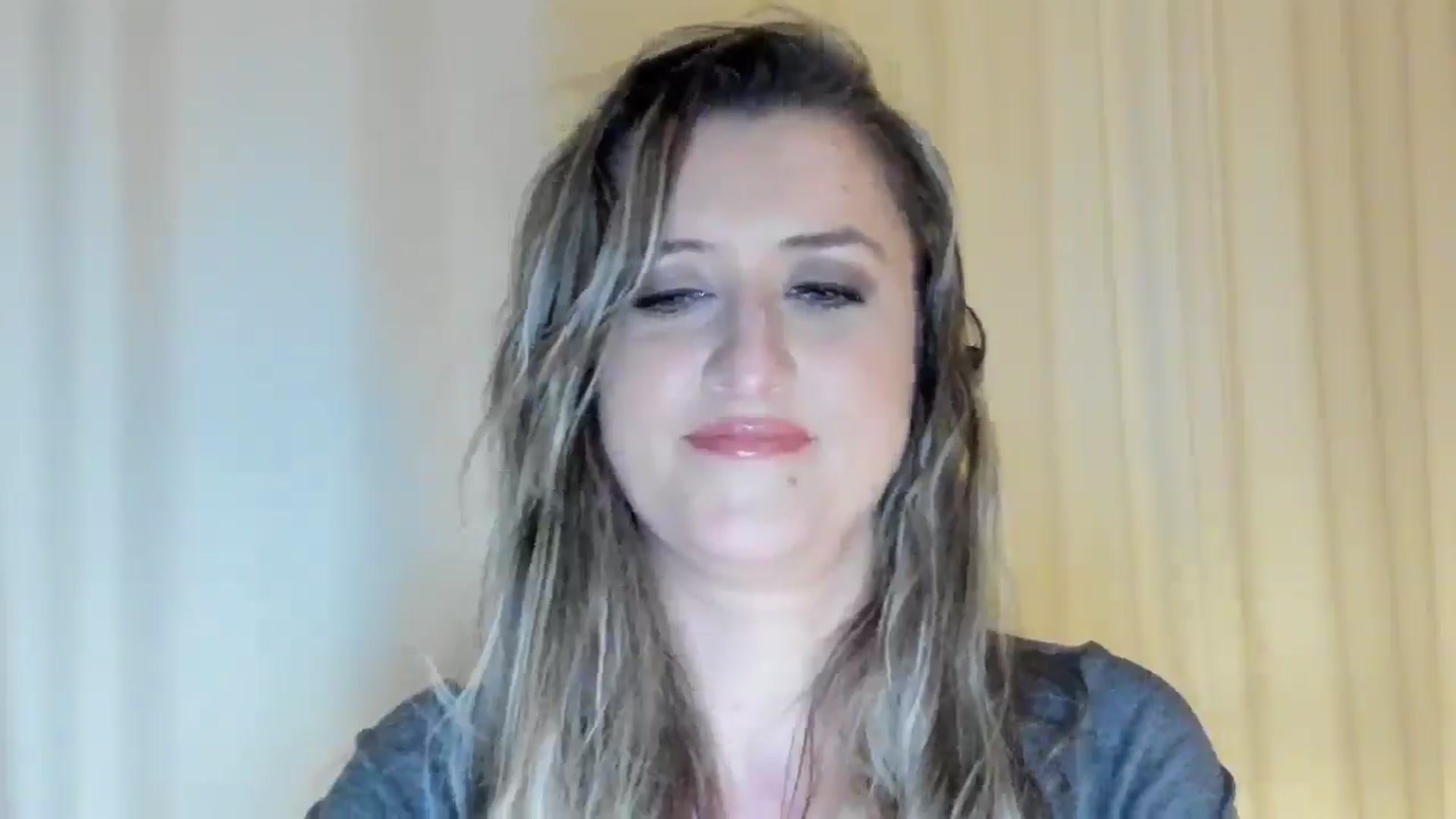 Gallery image thumbnail from BestDream's myfreecams stream on, 05/22/2024, 23:36 image 18 of 20