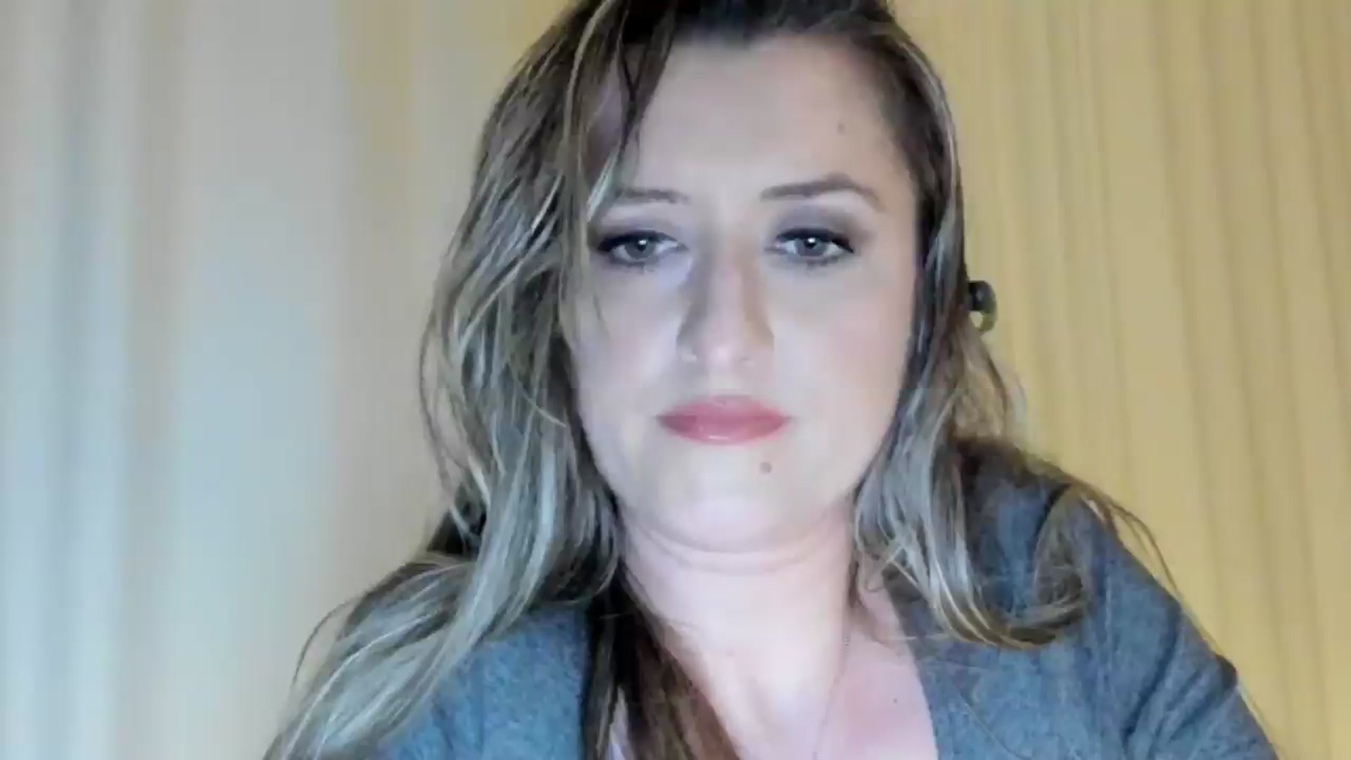 Gallery image thumbnail from BestDream's myfreecams stream on, 05/23/2024, 24:15 image 10 of 20