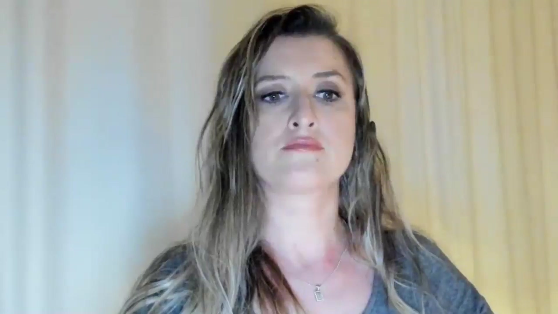 Gallery image thumbnail from BestDream's myfreecams stream on, 05/23/2024, 24:15 image 19 of 20