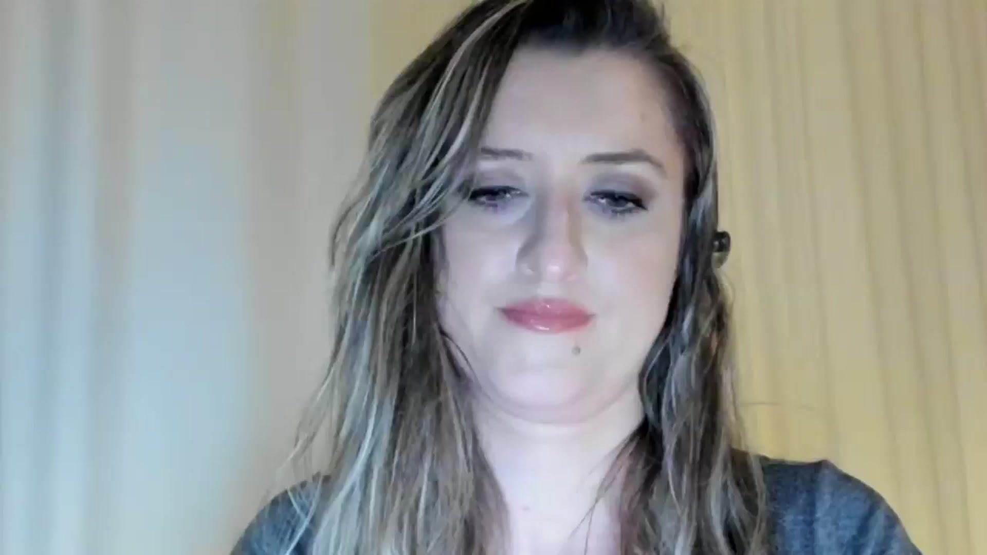 Gallery image thumbnail from BestDream's myfreecams stream on, 05/23/2024, 24:15 image 1 of 20