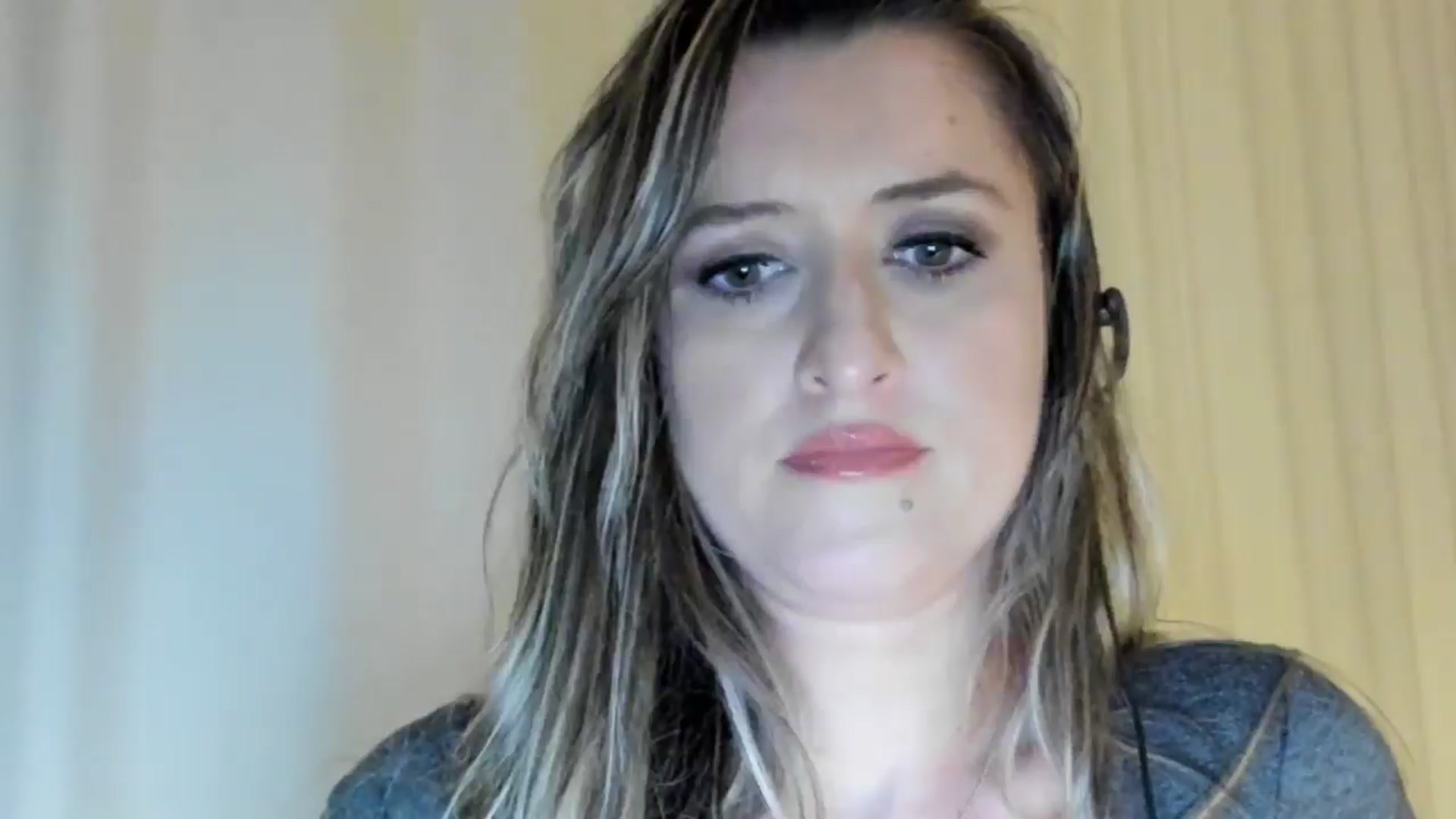 Gallery image thumbnail from BestDream's myfreecams stream on, 05/23/2024, 24:45 image 16 of 20