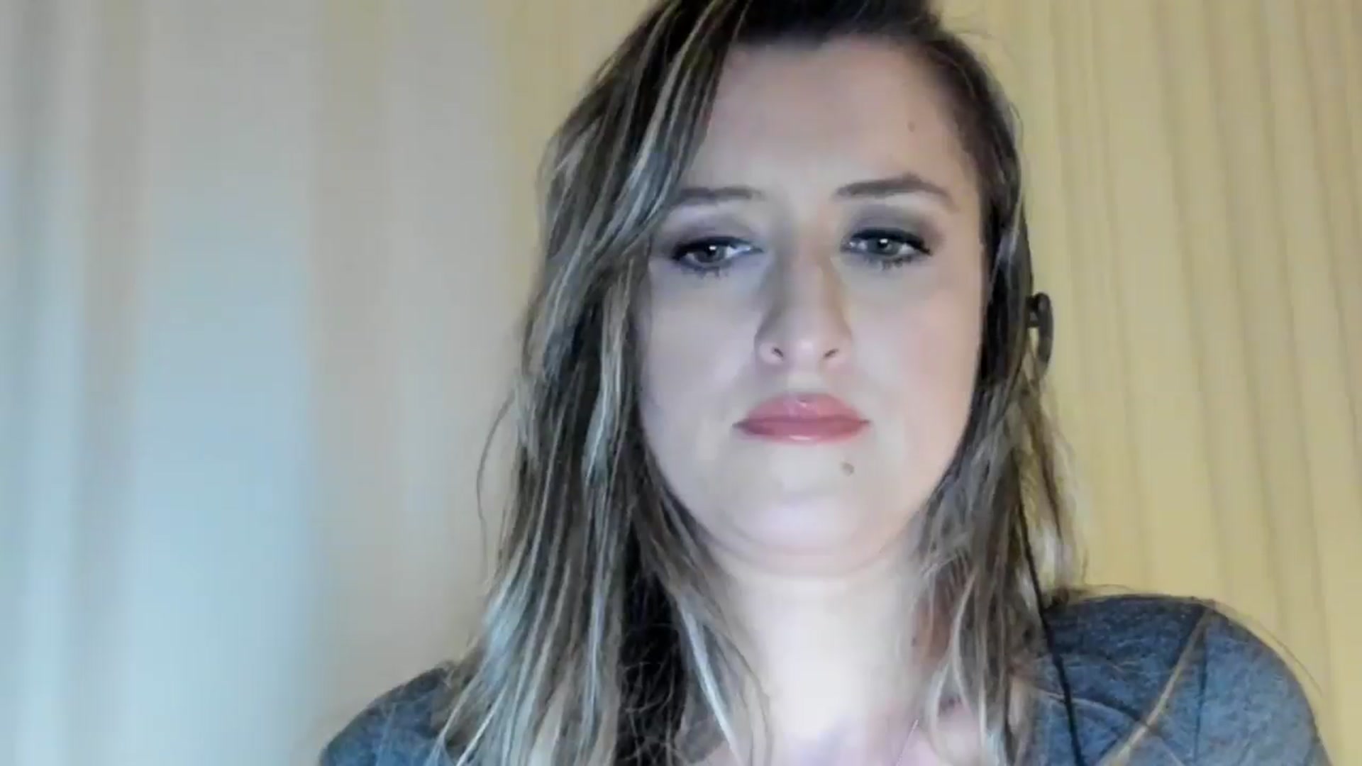 Gallery image thumbnail from BestDream's myfreecams stream on, 05/23/2024, 24:45 image 15 of 20