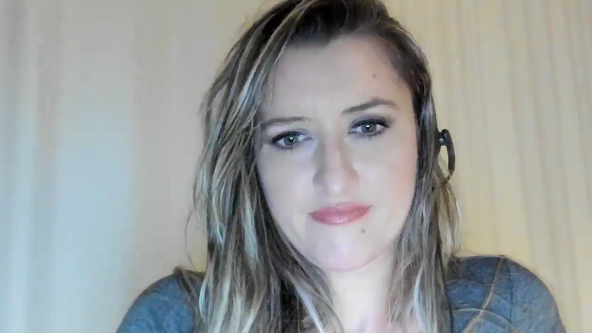 Gallery image thumbnail from BestDream's myfreecams stream on, 05/23/2024, 24:45 image 9 of 20