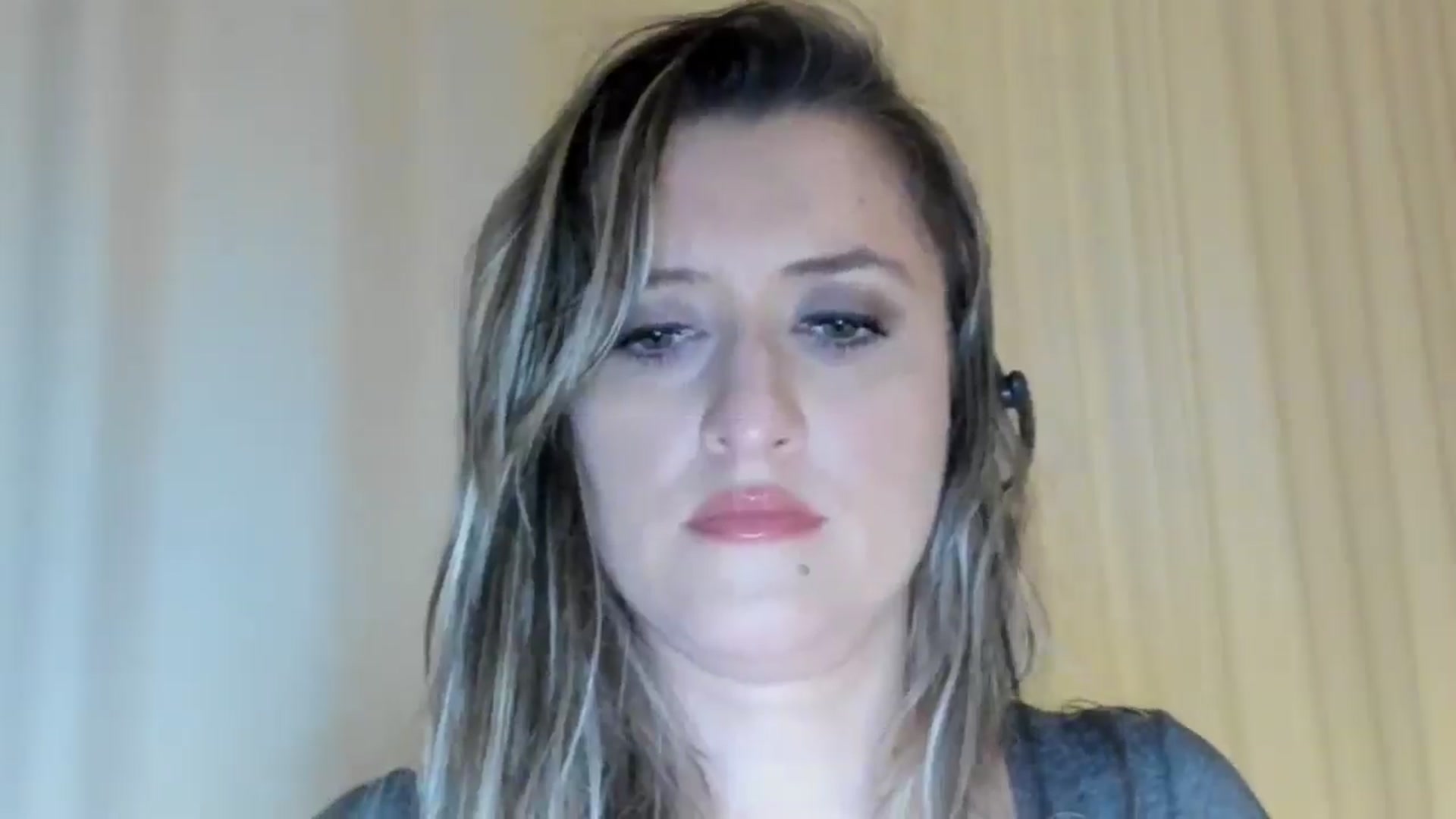 Gallery image thumbnail from BestDream's myfreecams stream on, 05/23/2024, 01:31 image 17 of 20