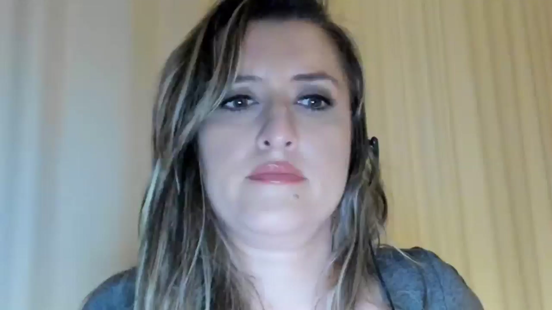 Gallery image thumbnail from BestDream's myfreecams stream on, 05/23/2024, 01:31 image 13 of 20