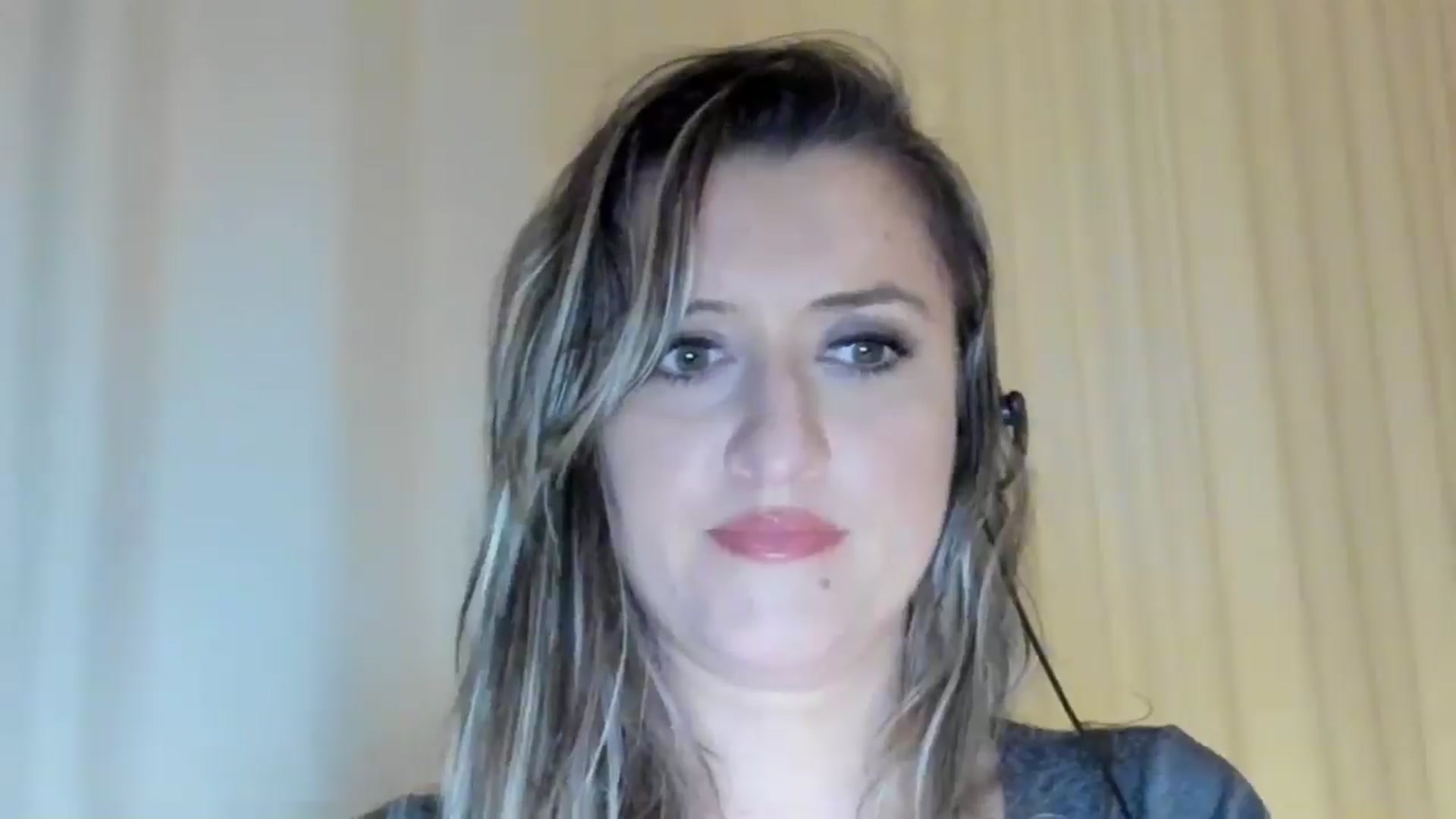 Gallery image thumbnail from BestDream's myfreecams stream on, 05/23/2024, 01:31 image 15 of 20