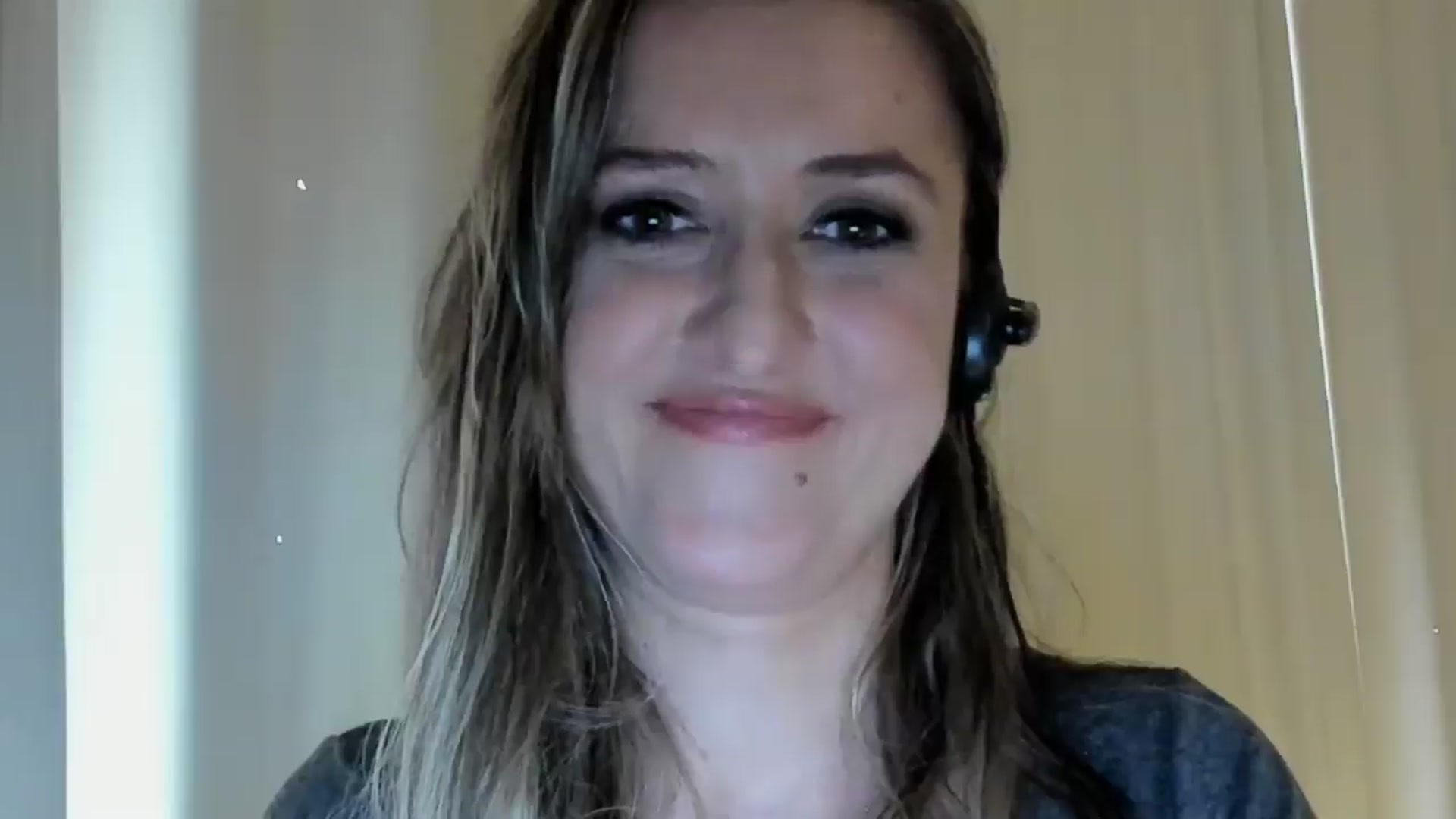 Gallery image thumbnail from BestDream's myfreecams stream on, 05/23/2024, 06:18 image 9 of 20