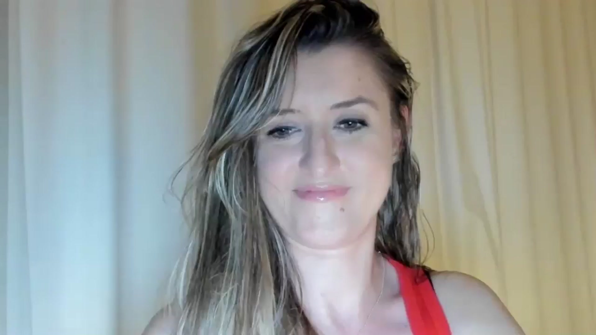 Gallery image thumbnail from BestDream's myfreecams stream on, 05/23/2024, 21:40 image 18 of 20