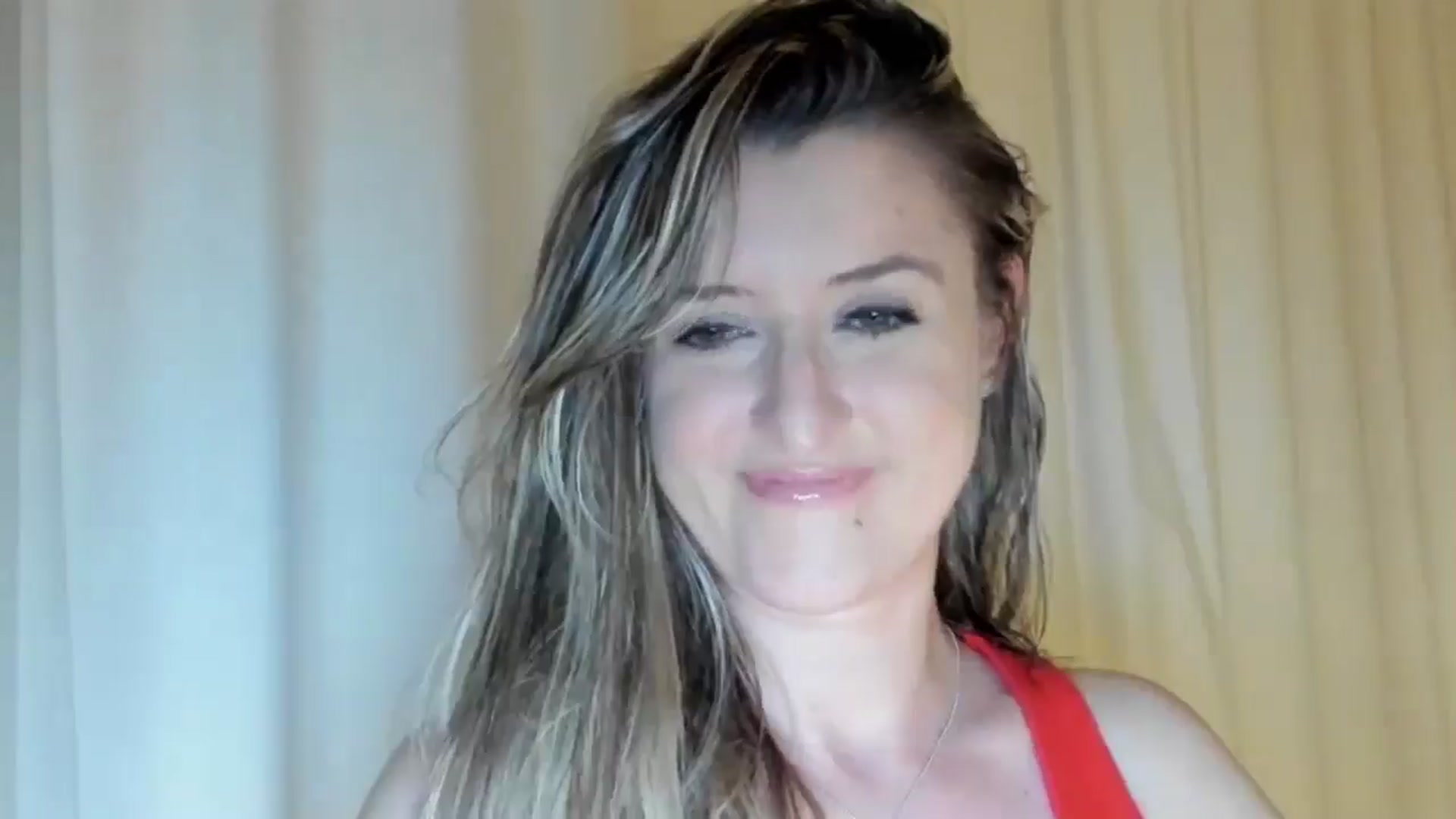 Gallery image thumbnail from BestDream's myfreecams stream on, 05/23/2024, 21:40 image 17 of 20