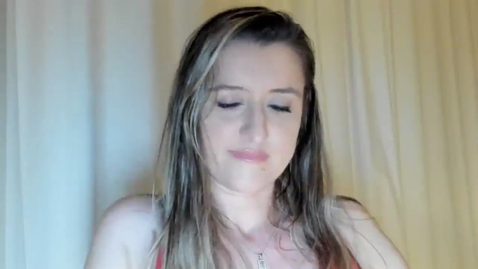 Gallery image thumbnail from BestDream's myfreecams stream on, 05/23/2024, 21:40 image 14 of 20