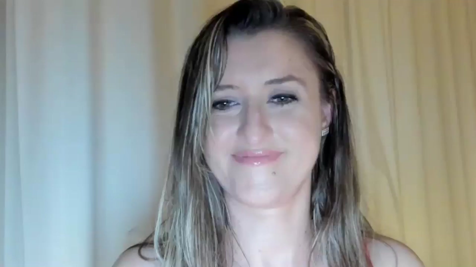 Gallery image thumbnail from BestDream's myfreecams stream on, 05/23/2024, 21:40 image 8 of 20