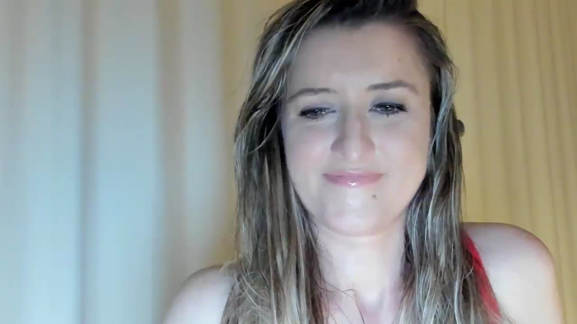 Gallery image thumbnail from BestDream's myfreecams stream on, 05/23/2024, 22:41 image 3 of 20