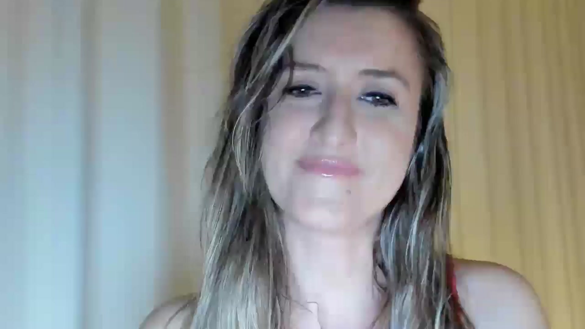 Gallery image thumbnail from BestDream's myfreecams stream on, 05/23/2024, 22:41 image 2 of 20