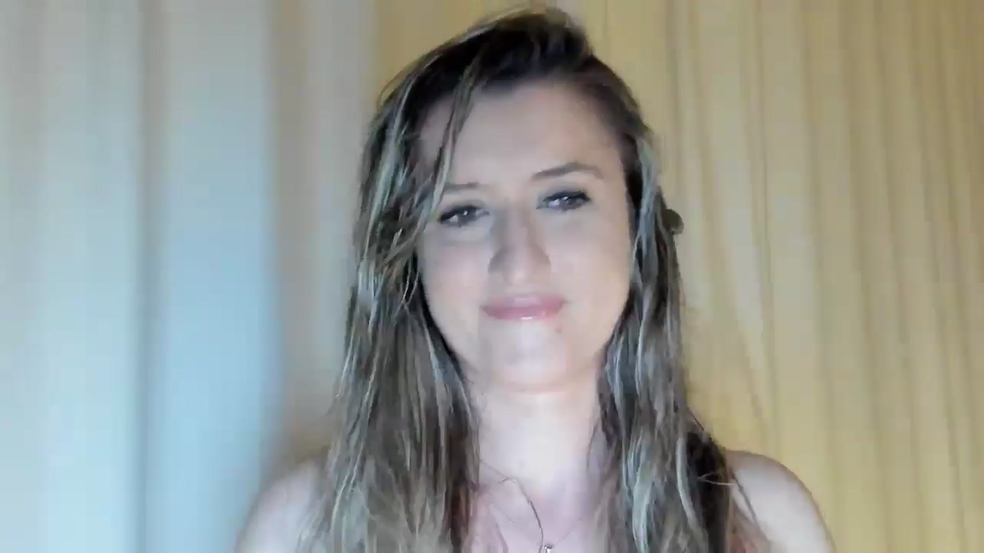 Gallery image thumbnail from BestDream's myfreecams stream on, 05/23/2024, 22:41 image 8 of 20
