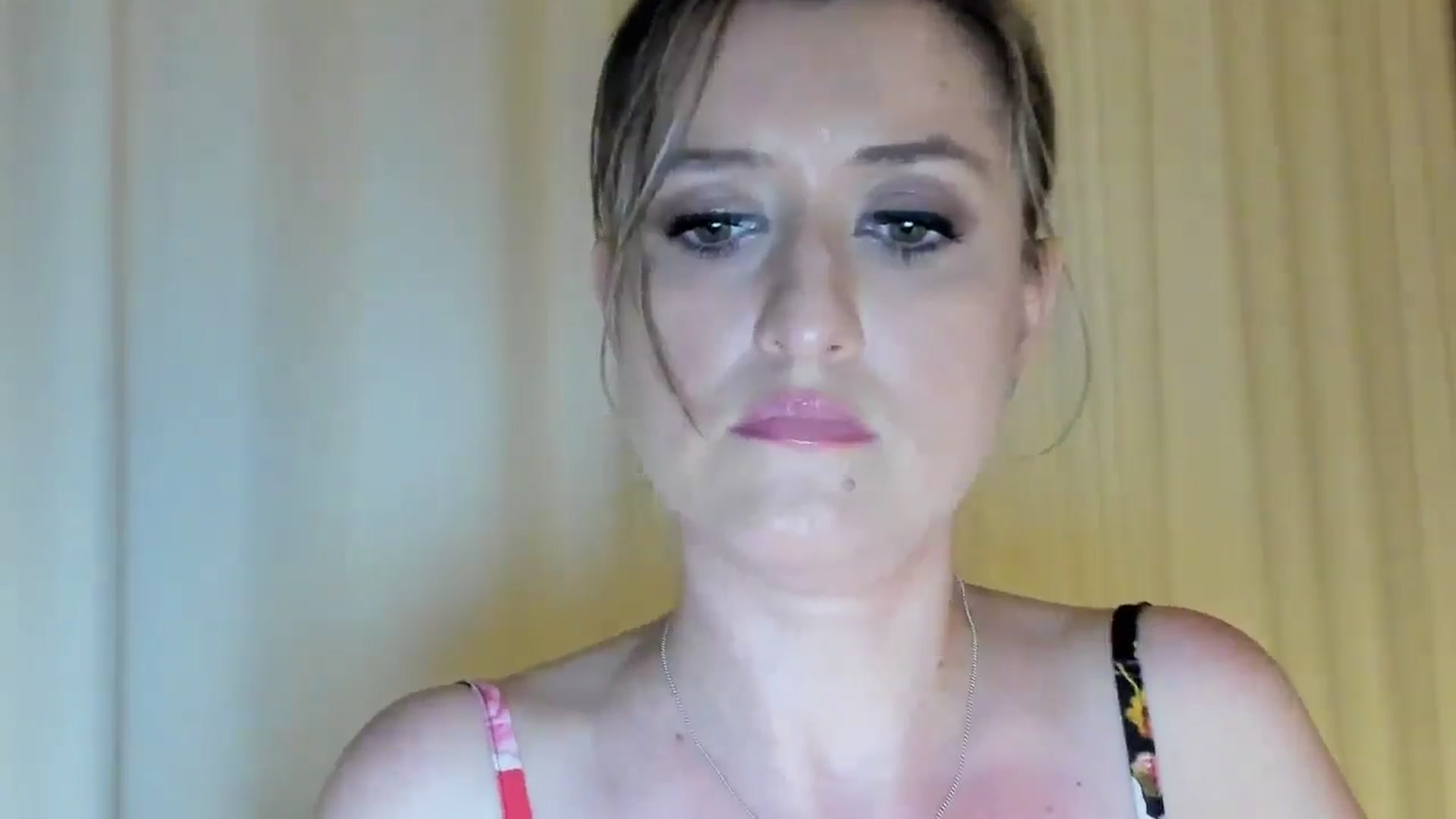 Gallery image thumbnail from BestDream's myfreecams stream on, 05/24/2024, 22:16 image 2 of 20