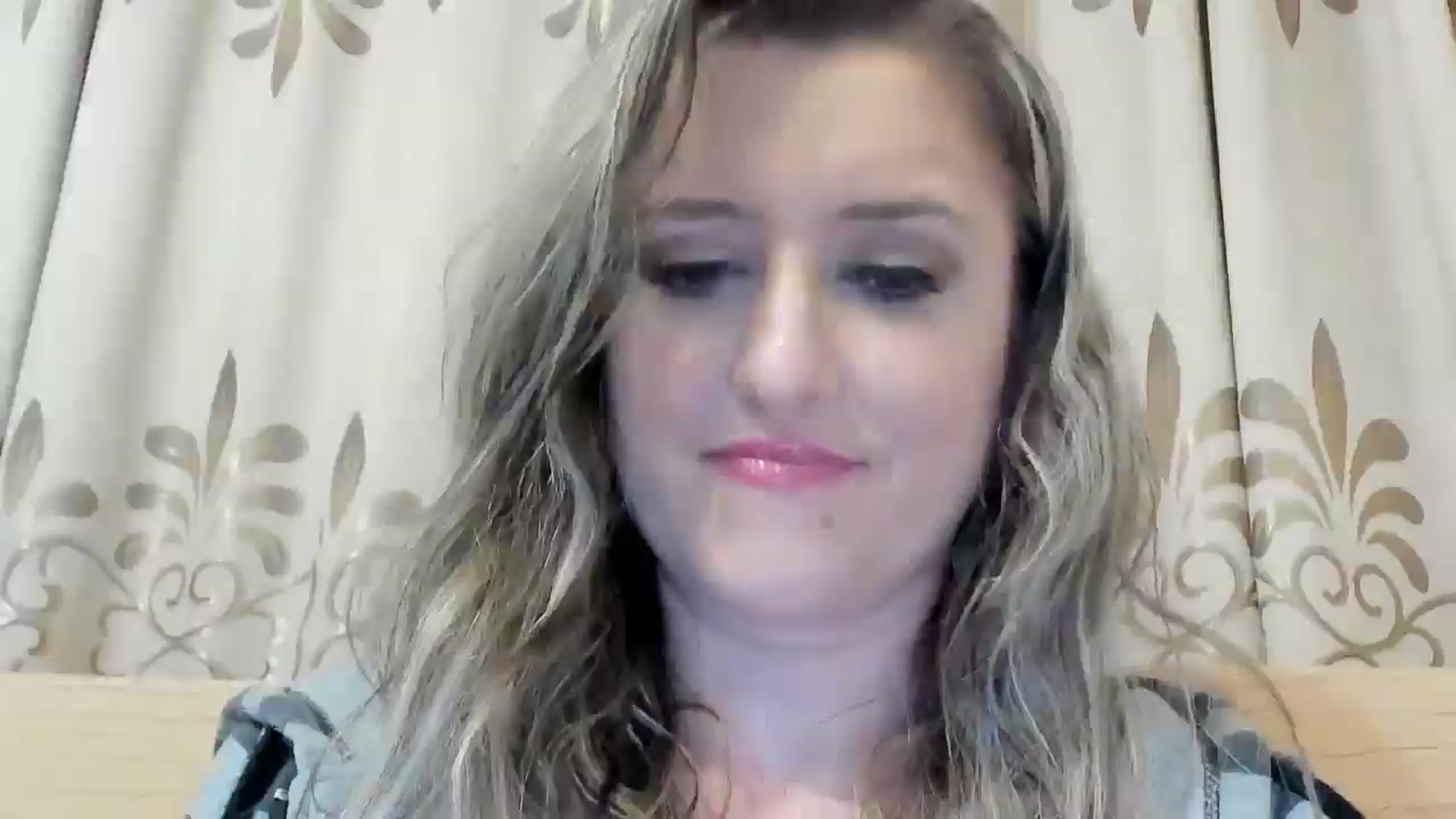 Gallery image thumbnail from BestDream's myfreecams stream on, 05/25/2024, 21:23 image 3 of 20