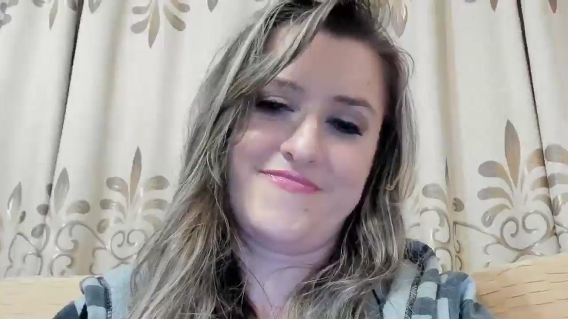Gallery image thumbnail from BestDream's myfreecams stream on, 05/25/2024, 22:48 image 16 of 20