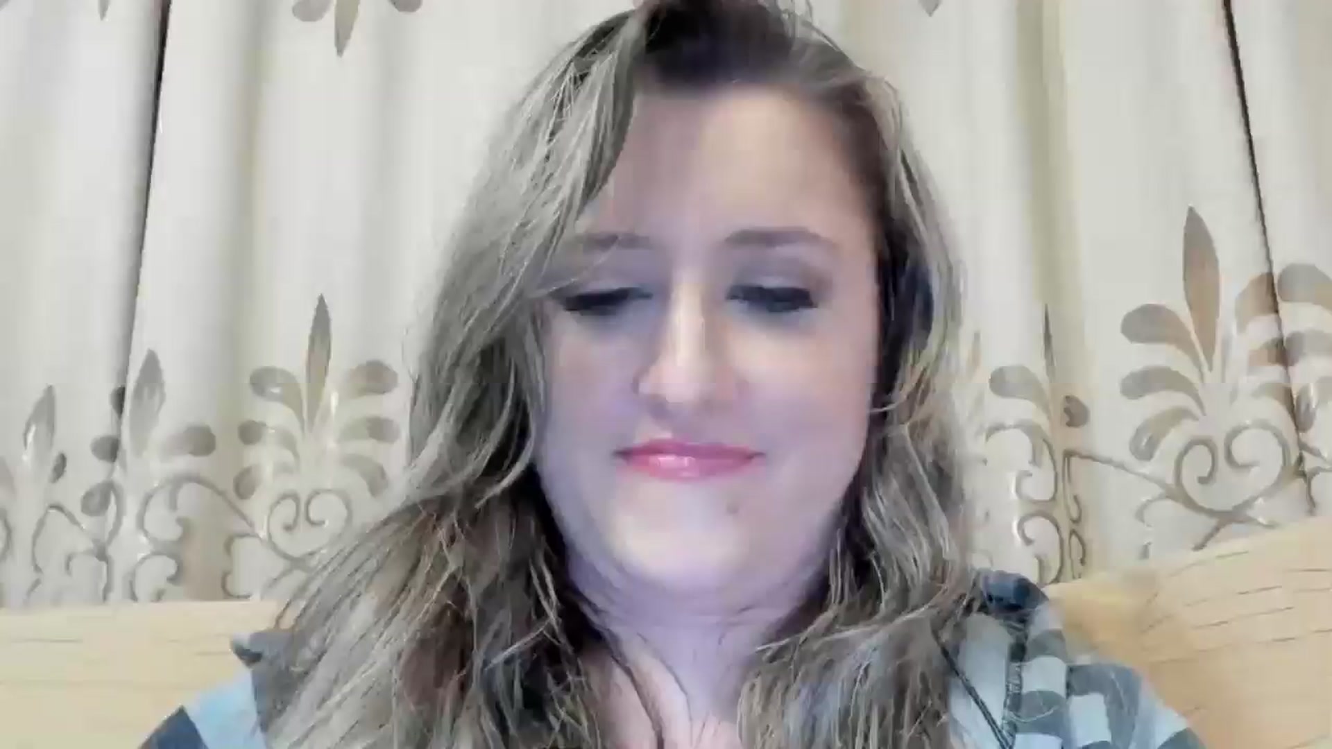 Gallery image thumbnail from BestDream's myfreecams stream on, 05/25/2024, 22:48 image 1 of 20