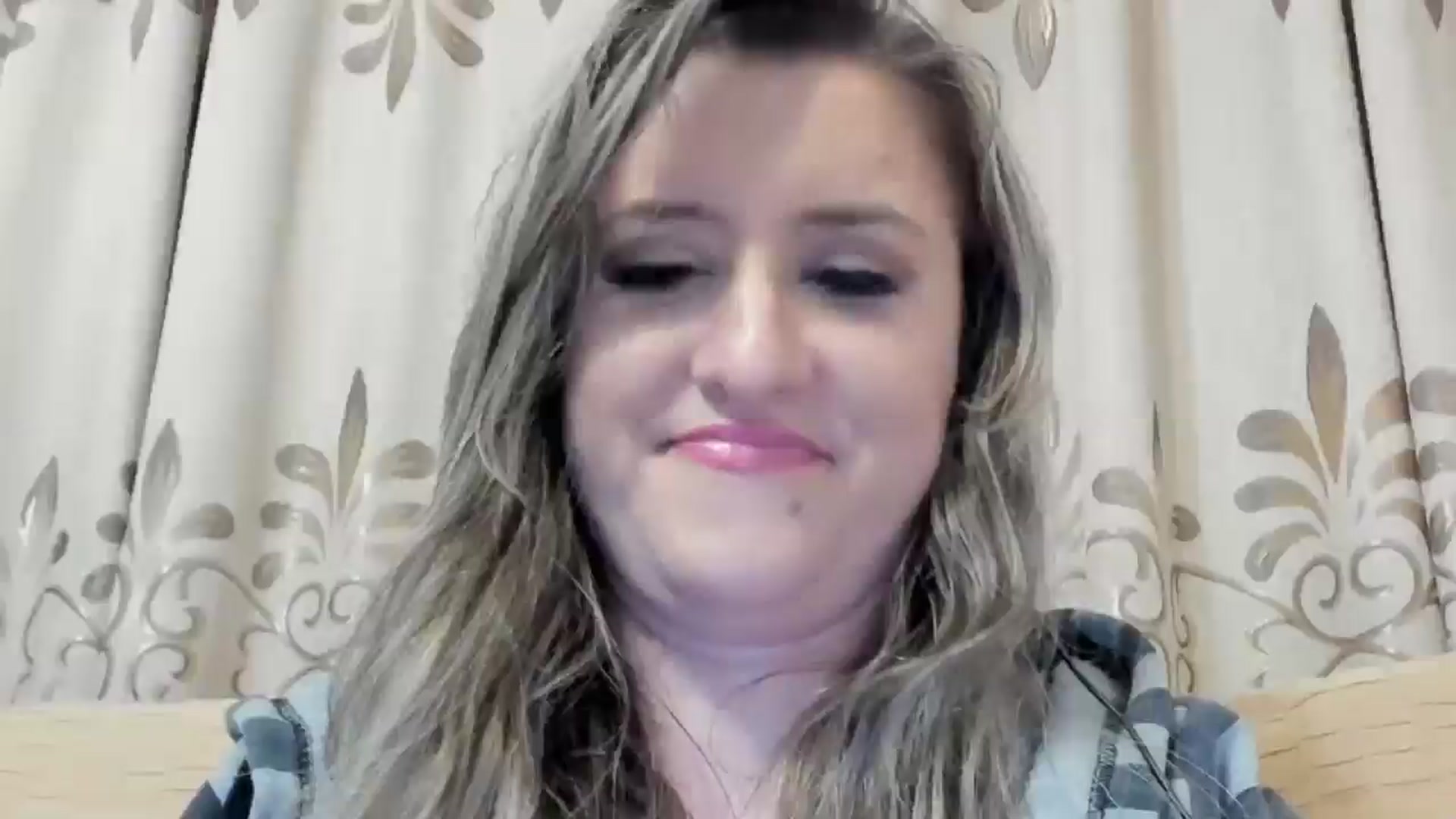 Gallery image thumbnail from BestDream's myfreecams stream on, 05/25/2024, 22:48 image 14 of 20