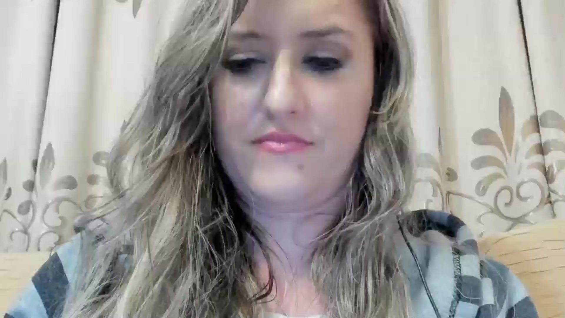Gallery image thumbnail from BestDream's myfreecams stream on, 05/25/2024, 22:48 image 7 of 20