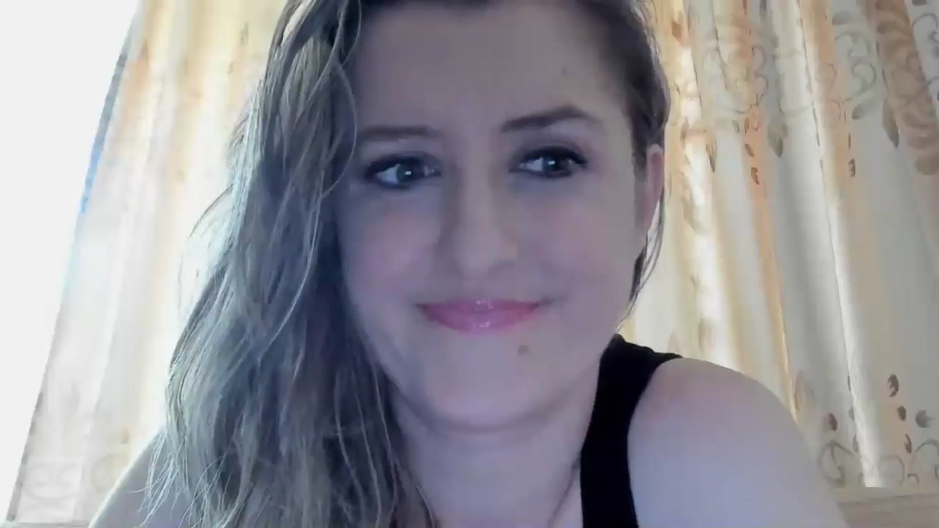 Gallery image thumbnail from BestDream's myfreecams stream on, 05/26/2024, 13:07 image 17 of 20
