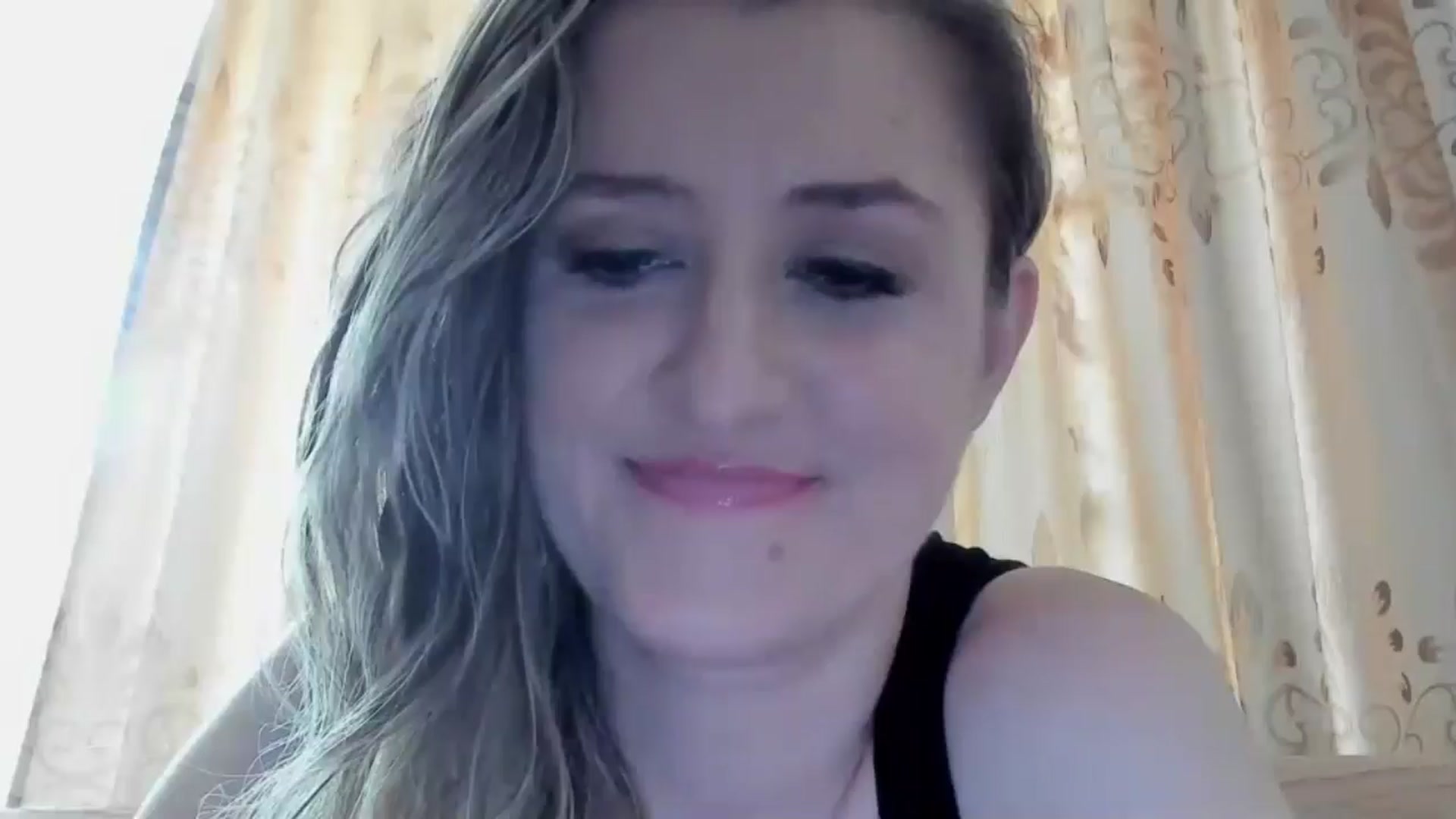 Gallery image thumbnail from BestDream's myfreecams stream on, 05/26/2024, 13:07 image 7 of 20