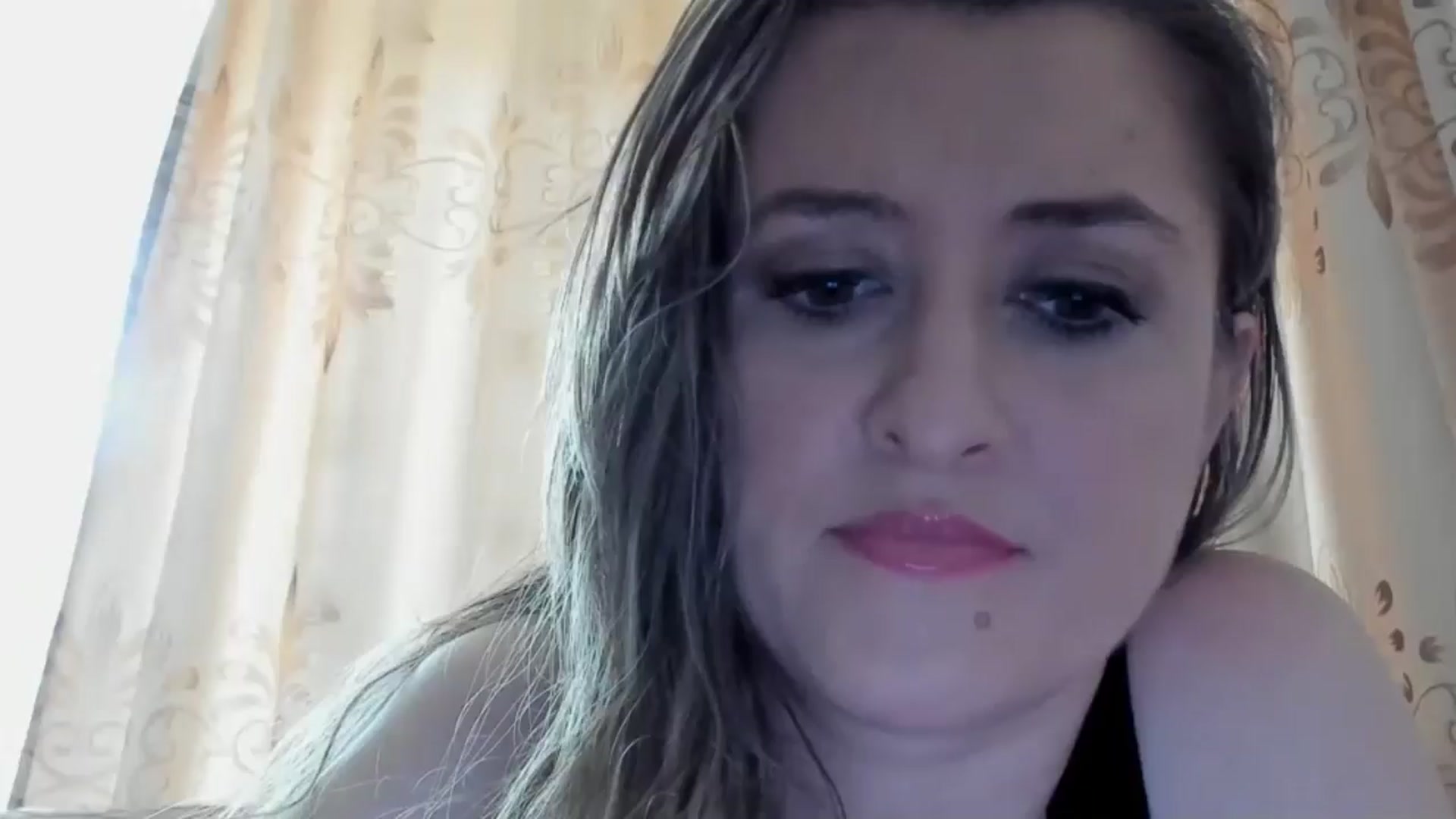 Gallery image thumbnail from BestDream's myfreecams stream on, 05/26/2024, 13:21 image 12 of 20