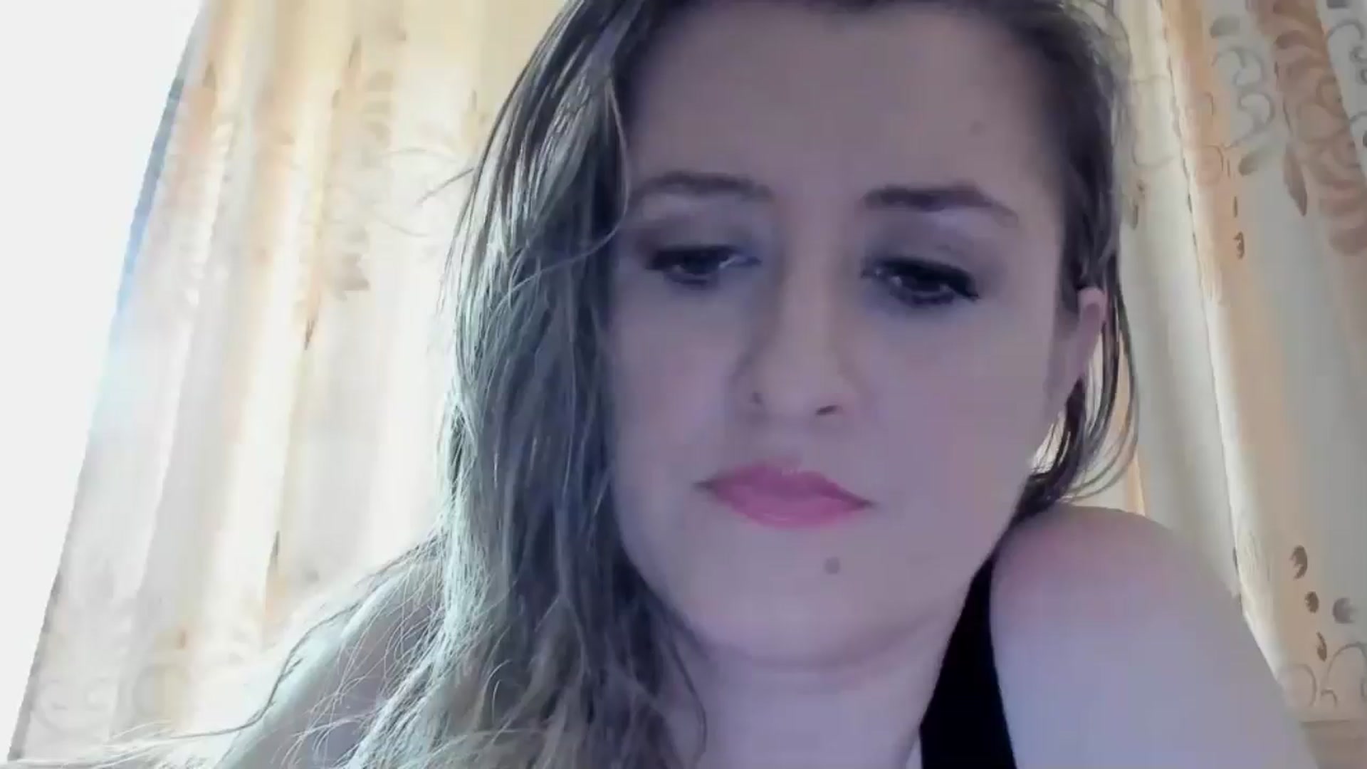 Gallery image thumbnail from BestDream's myfreecams stream on, 05/26/2024, 13:21 image 7 of 20