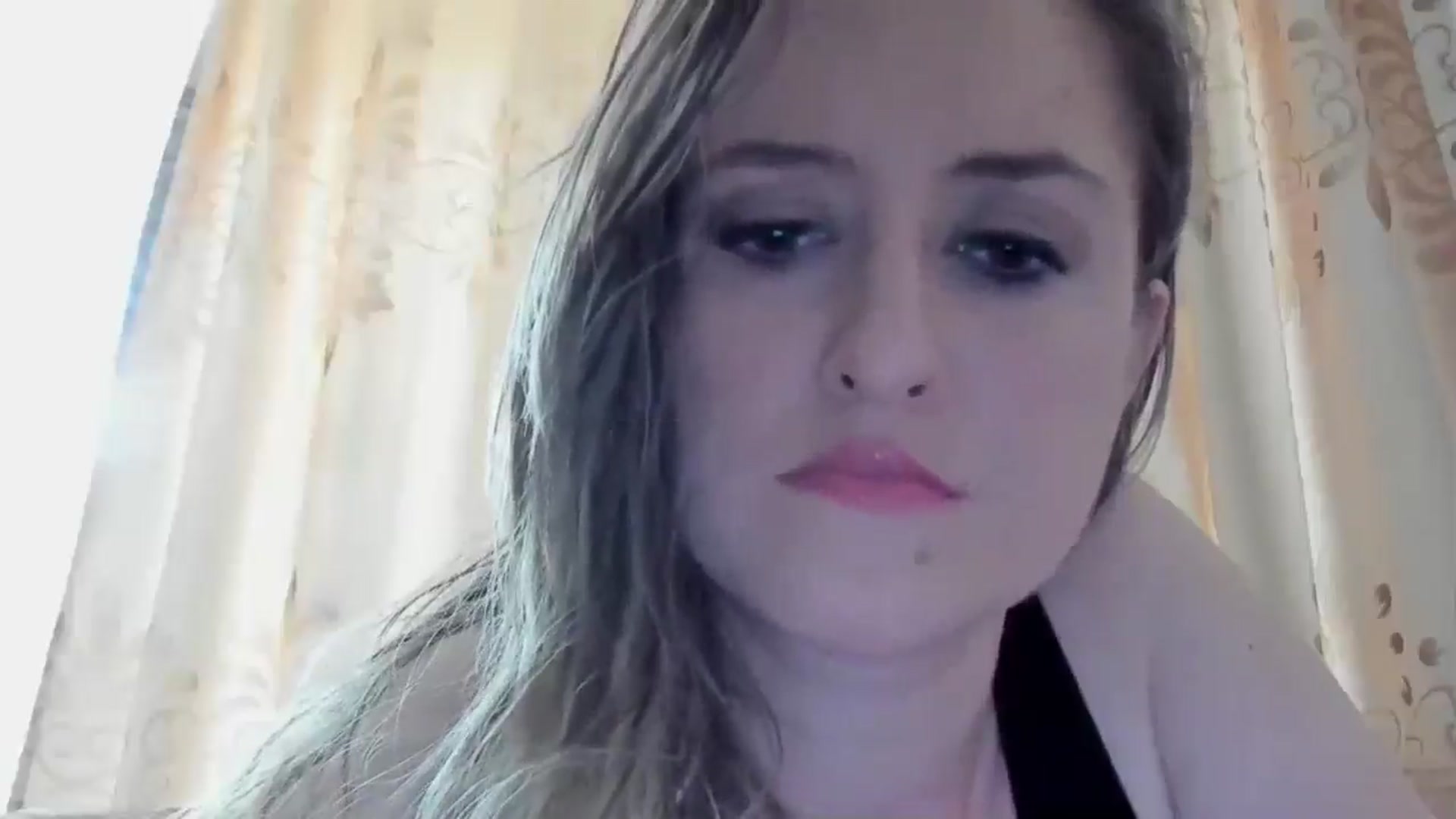 Gallery image thumbnail from BestDream's myfreecams stream on, 05/26/2024, 13:21 image 19 of 20