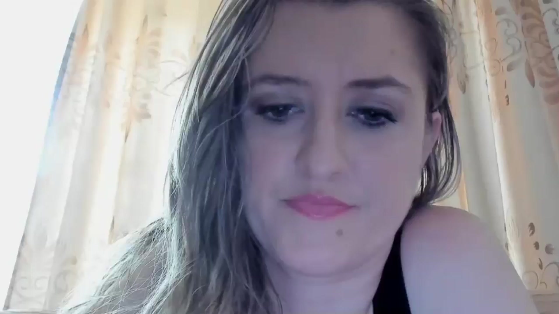 Gallery image thumbnail from BestDream's myfreecams stream on, 05/26/2024, 13:21 image 14 of 20