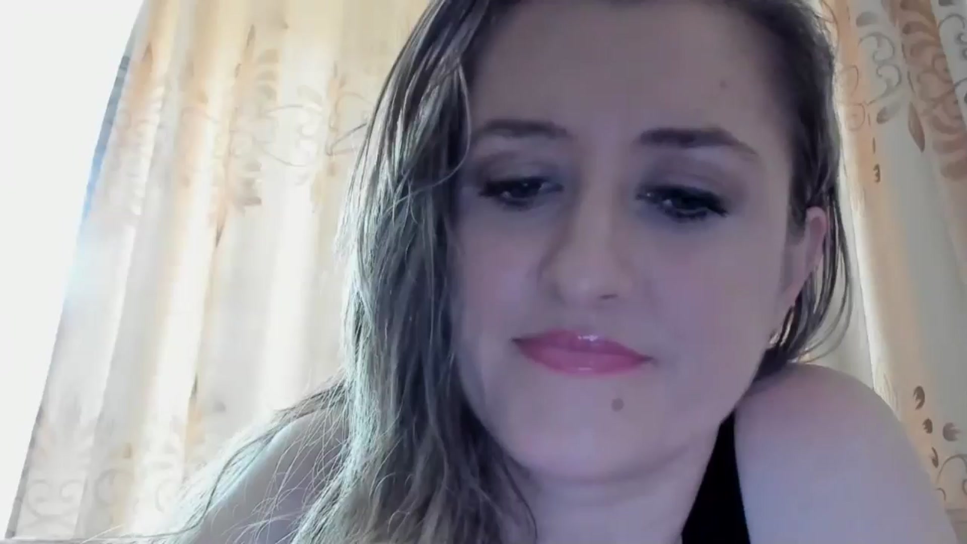 Gallery image thumbnail from BestDream's myfreecams stream on, 05/26/2024, 13:21 image 11 of 20