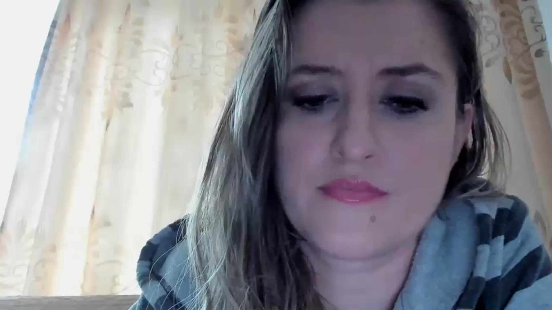 Gallery image thumbnail from BestDream's myfreecams stream on, 05/26/2024, 13:38 image 15 of 20