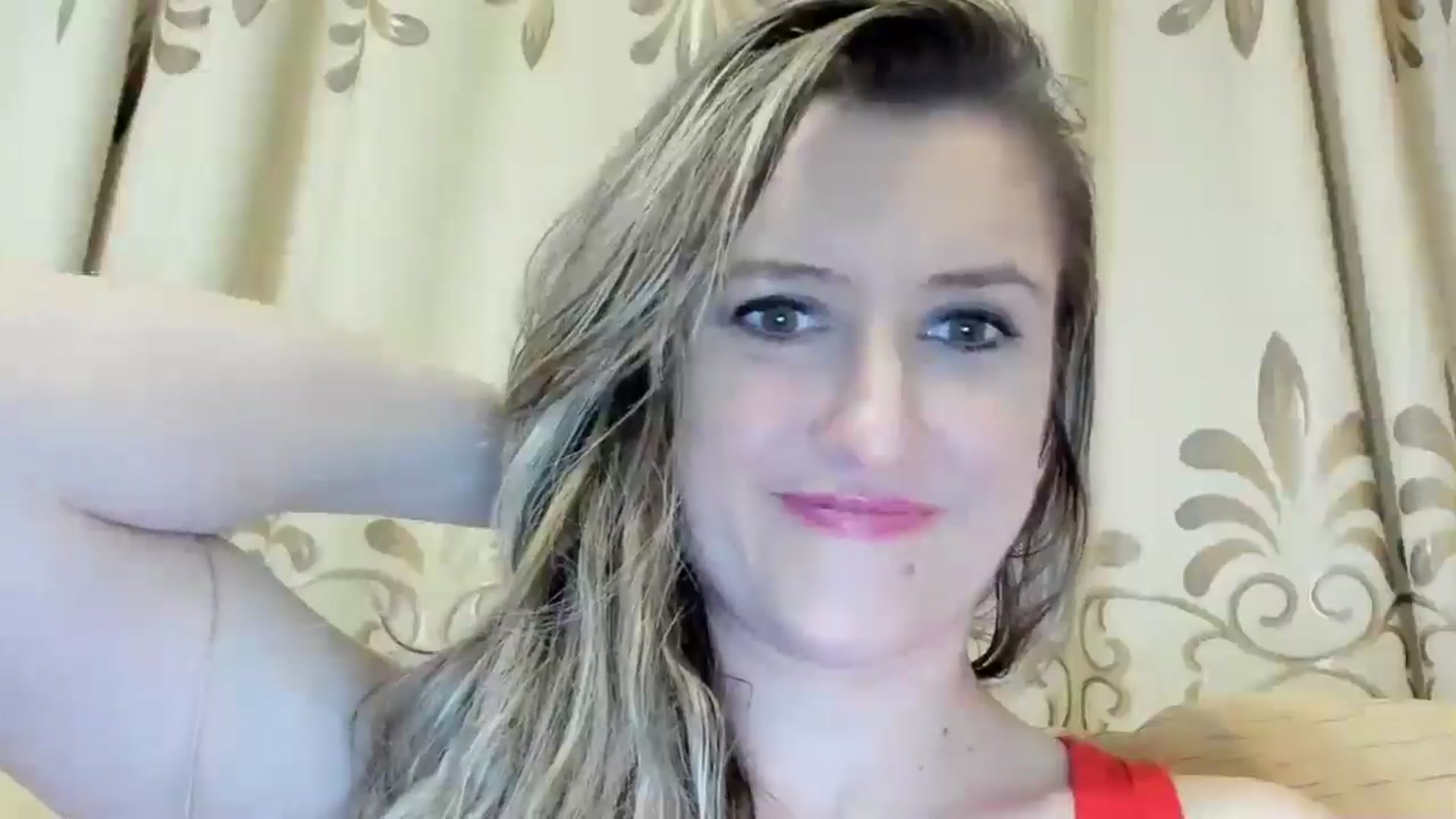 Gallery image thumbnail from BestDream's myfreecams stream on, 05/26/2024, 21:30 image 9 of 20