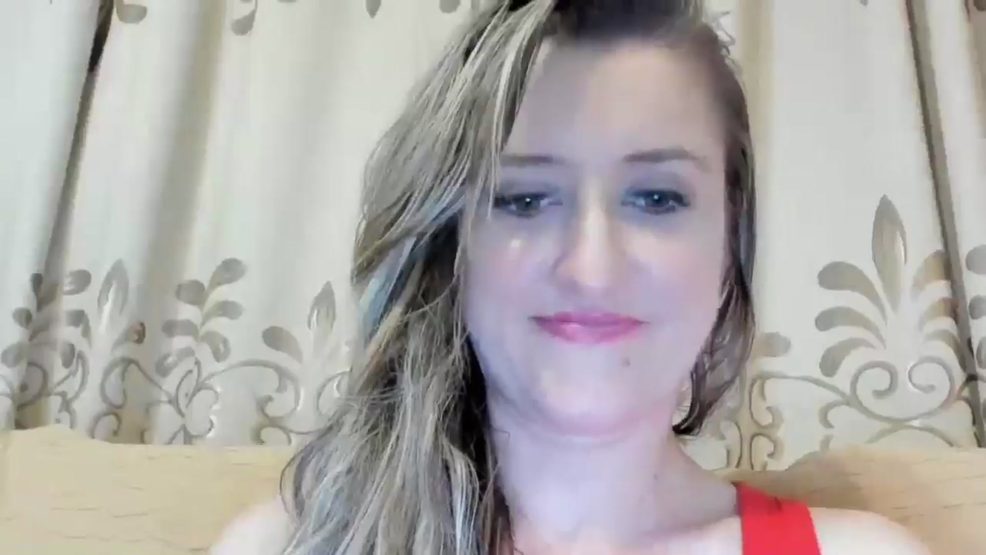 Gallery image thumbnail from BestDream's myfreecams stream on, 05/26/2024, 21:30 image 14 of 20
