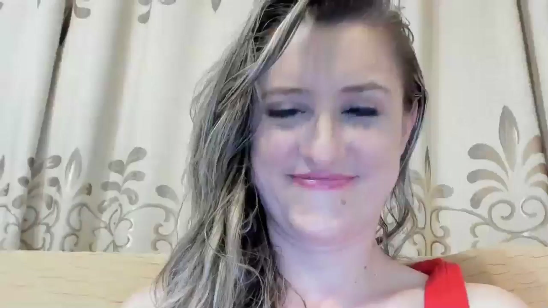 Gallery image thumbnail from BestDream's myfreecams stream on, 05/26/2024, 22:03 image 16 of 20