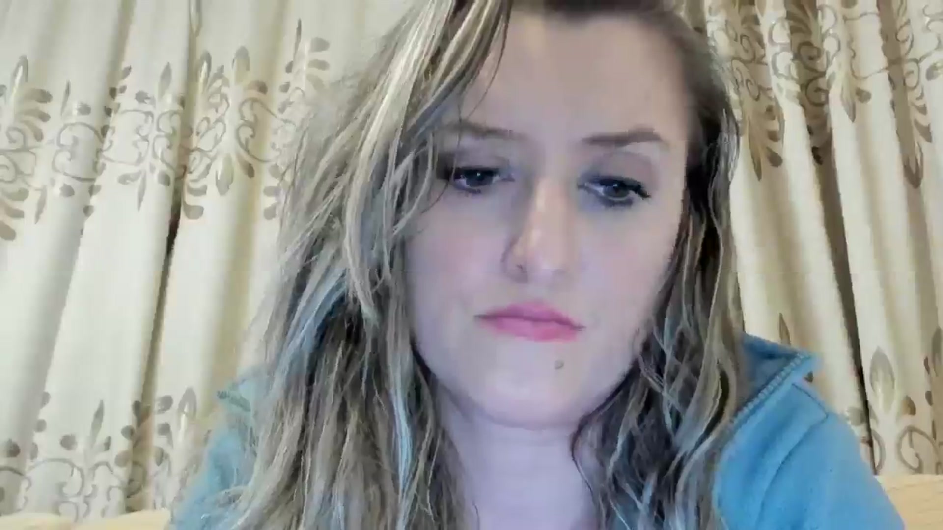 Gallery image thumbnail from BestDream's myfreecams stream on, 05/26/2024, 23:48 image 18 of 20