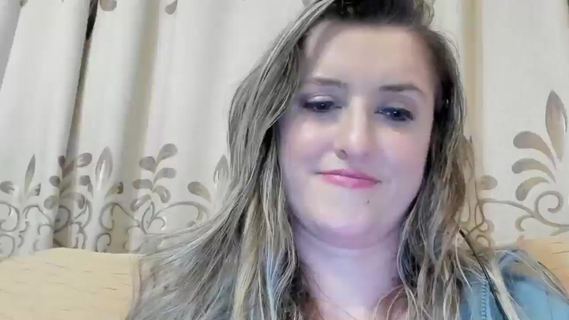 Gallery image thumbnail from BestDream's myfreecams stream on, 05/27/2024, 01:17 image 18 of 20