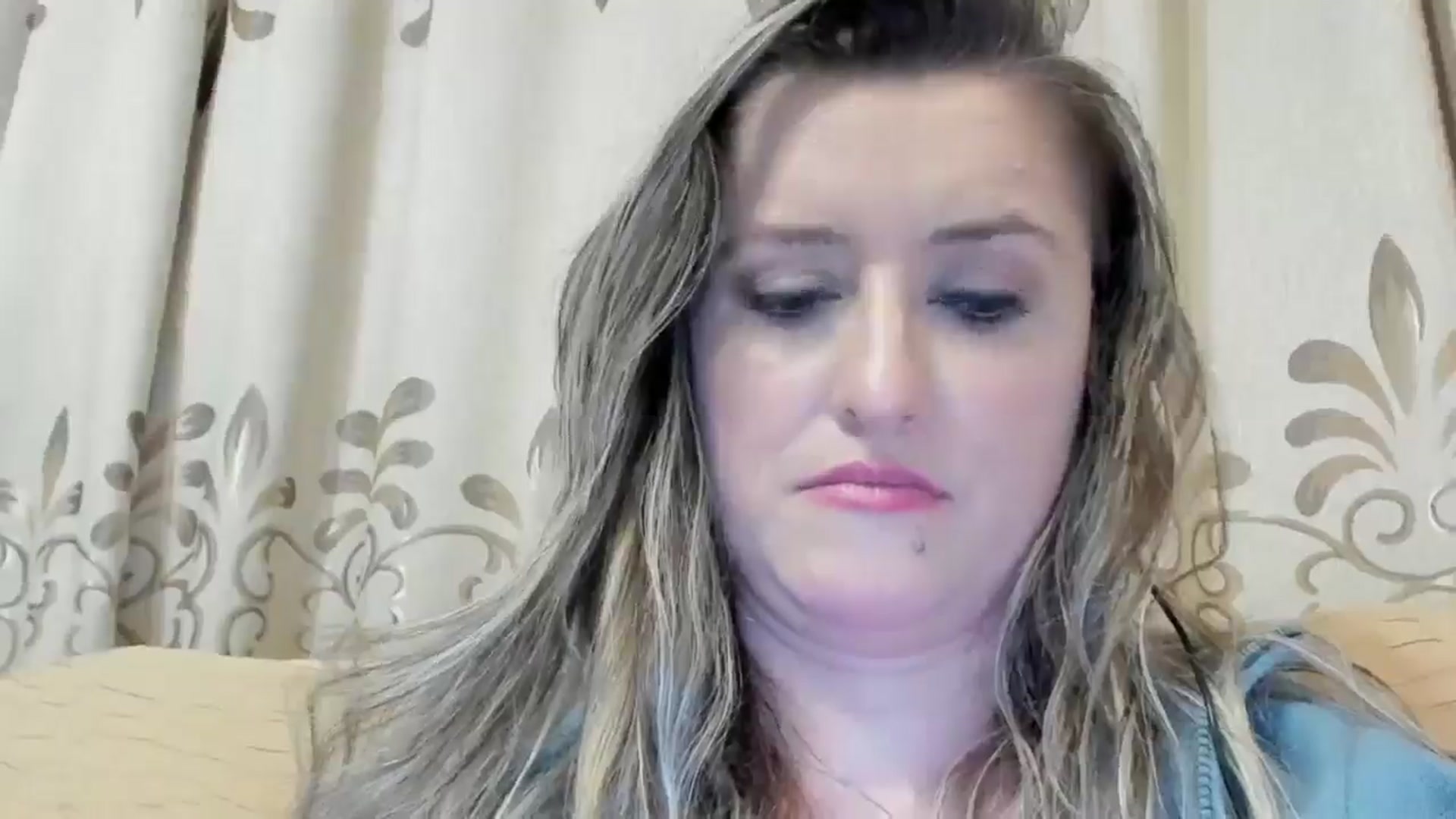 Gallery image thumbnail from BestDream's myfreecams stream on, 05/27/2024, 01:17 image 16 of 20