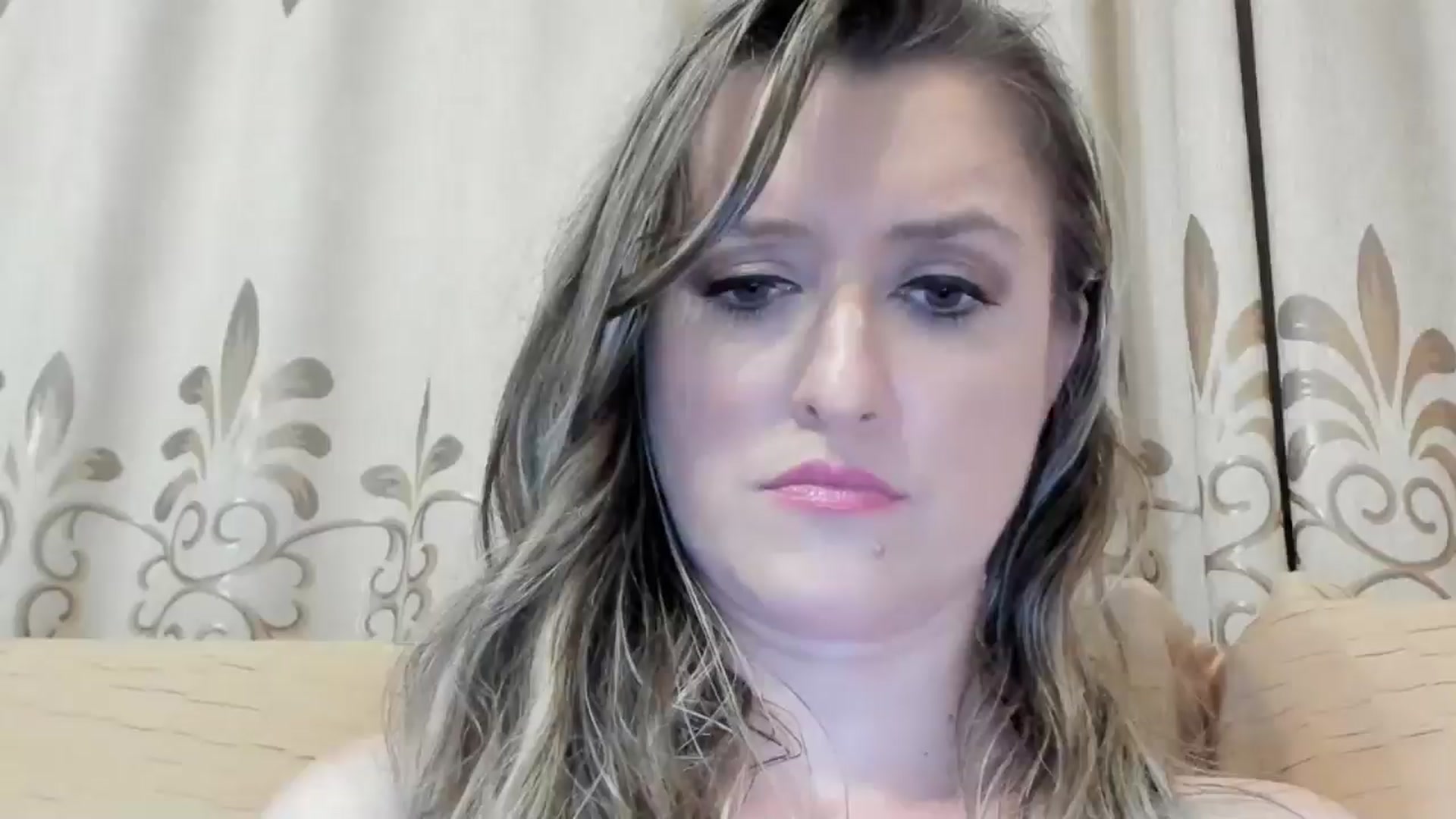 Gallery image thumbnail from BestDream's myfreecams stream on, 05/27/2024, 22:50 image 5 of 20