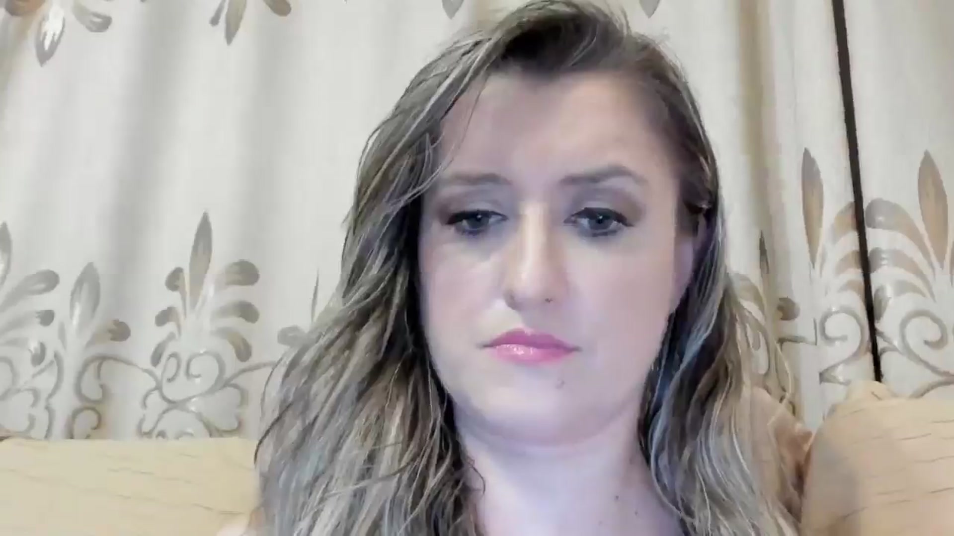 Gallery image thumbnail from BestDream's myfreecams stream on, 05/27/2024, 22:50 image 13 of 20