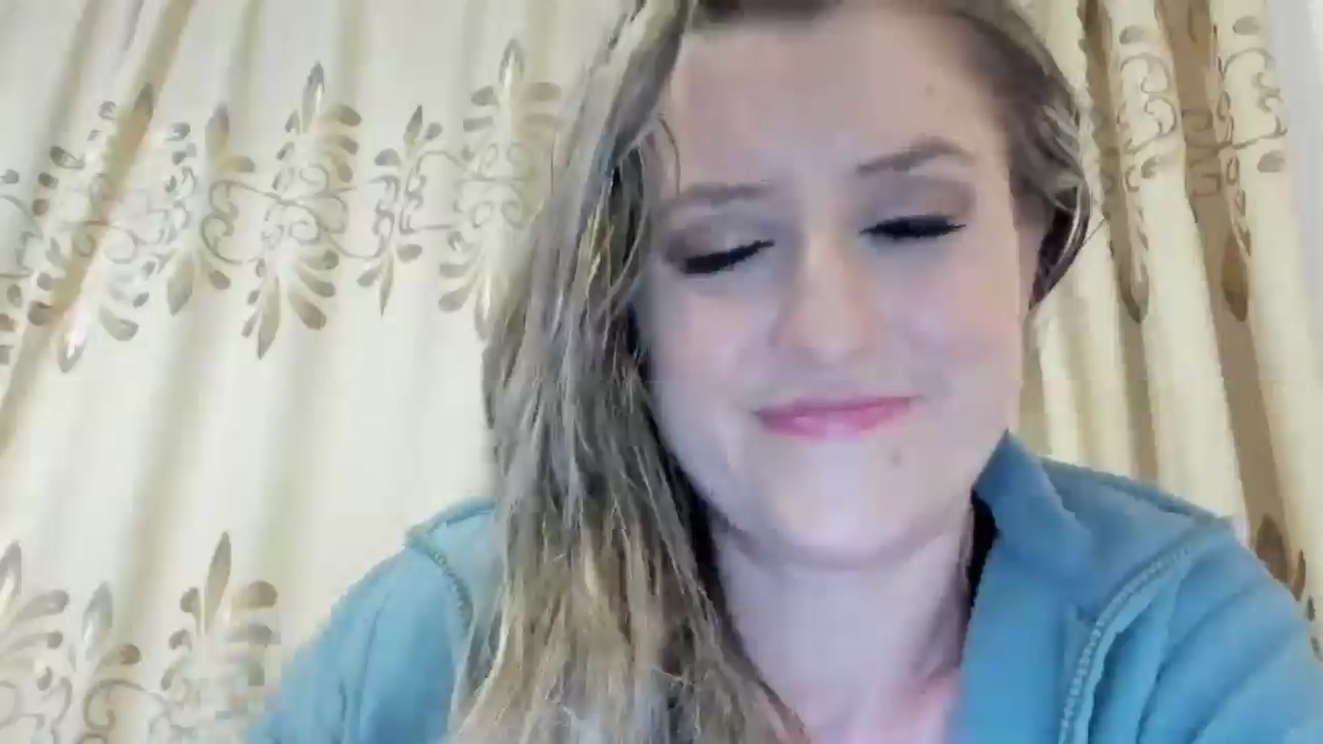 Gallery image thumbnail from BestDream's myfreecams stream on, 05/28/2024, 24:09 image 11 of 20