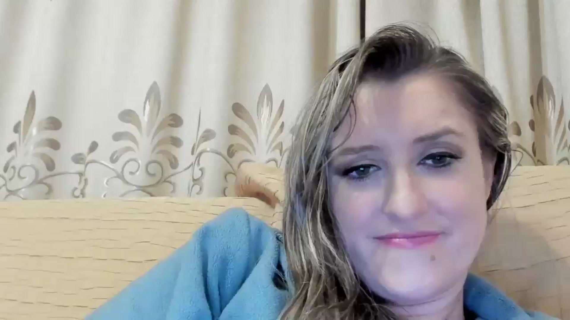 Gallery image thumbnail from BestDream's myfreecams stream on, 05/28/2024, 24:09 image 18 of 20