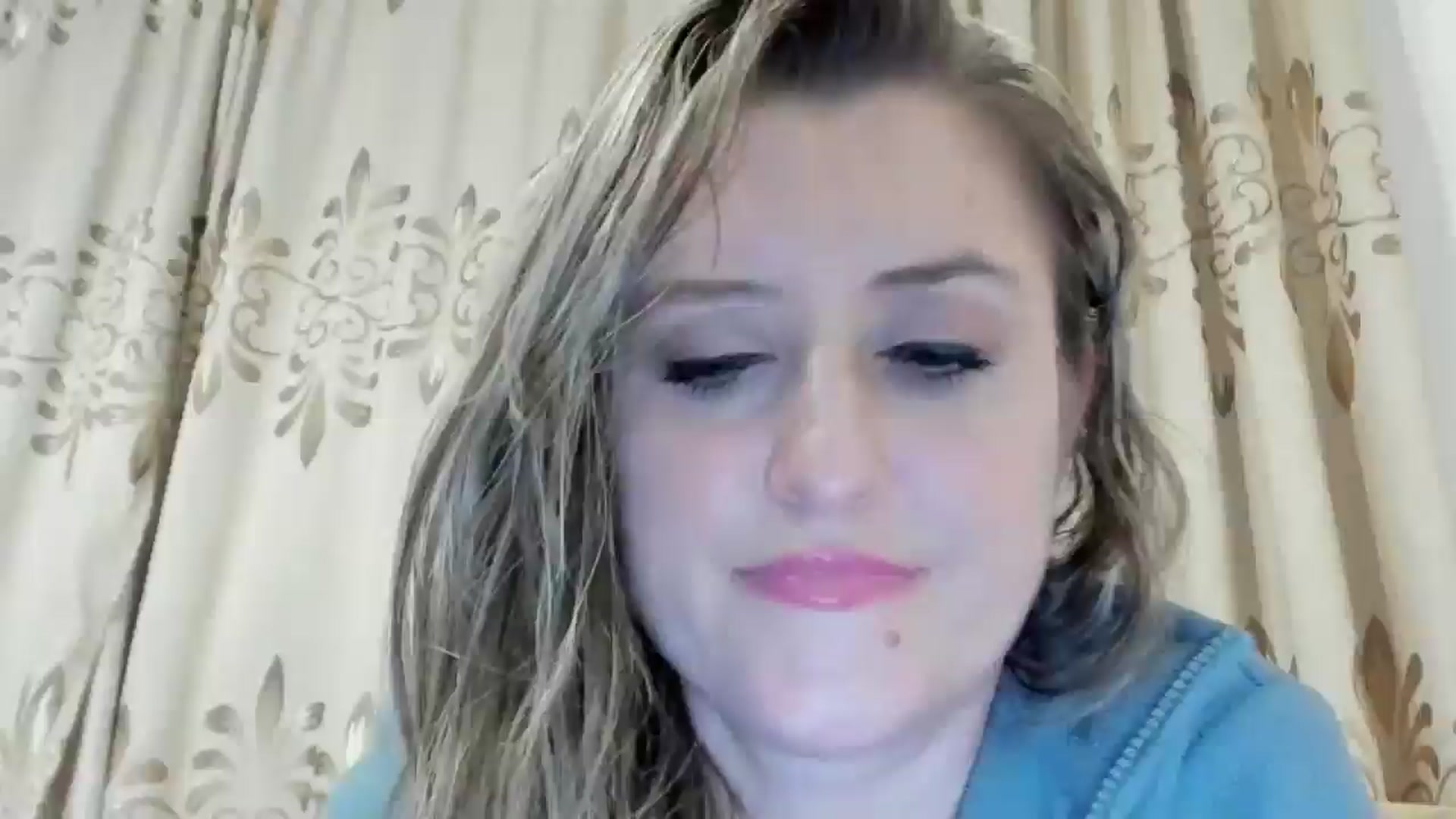Gallery image thumbnail from BestDream's myfreecams stream on, 05/28/2024, 21:17 image 10 of 20