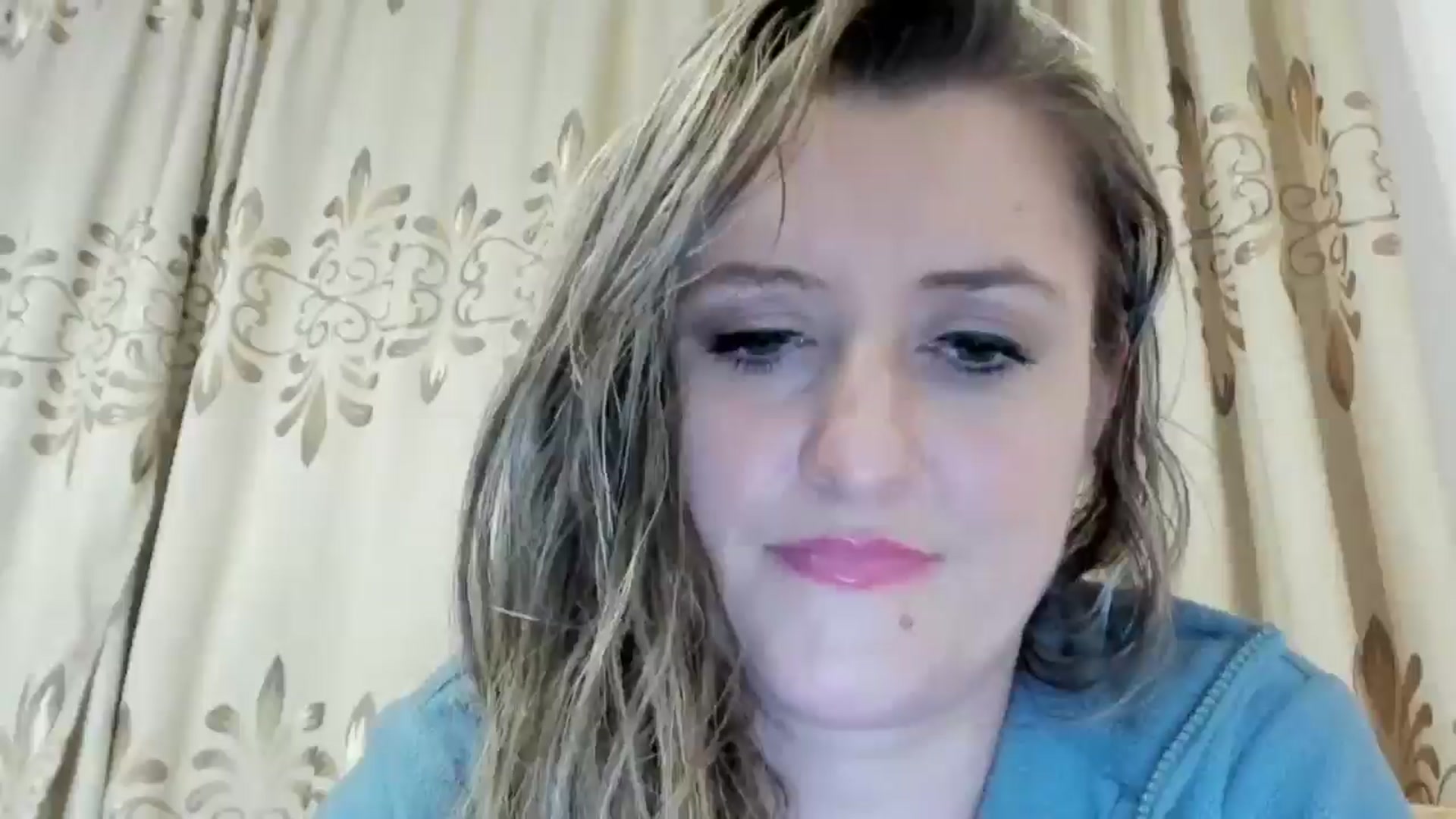 Gallery image thumbnail from BestDream's myfreecams stream on, 05/28/2024, 21:17 image 5 of 20