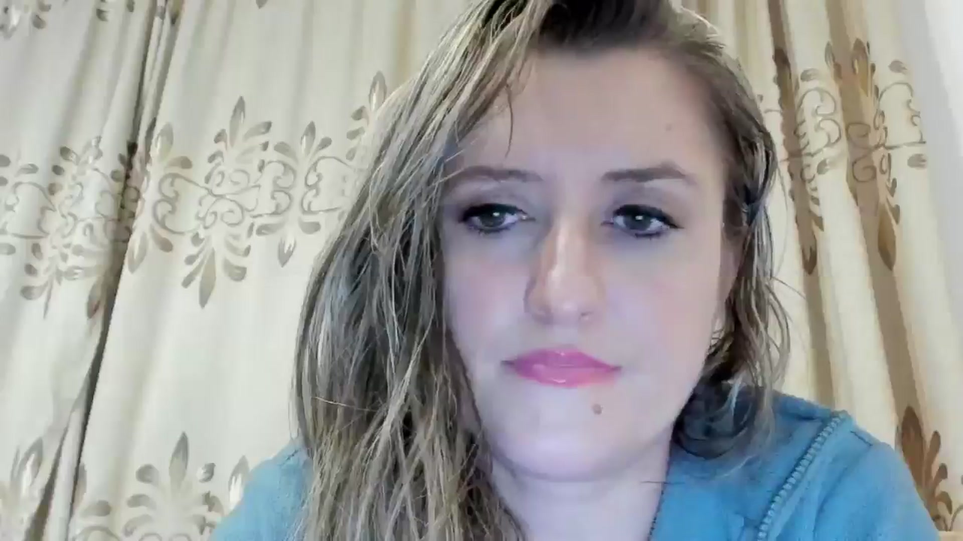 Gallery image thumbnail from BestDream's myfreecams stream on, 05/28/2024, 21:17 image 6 of 20