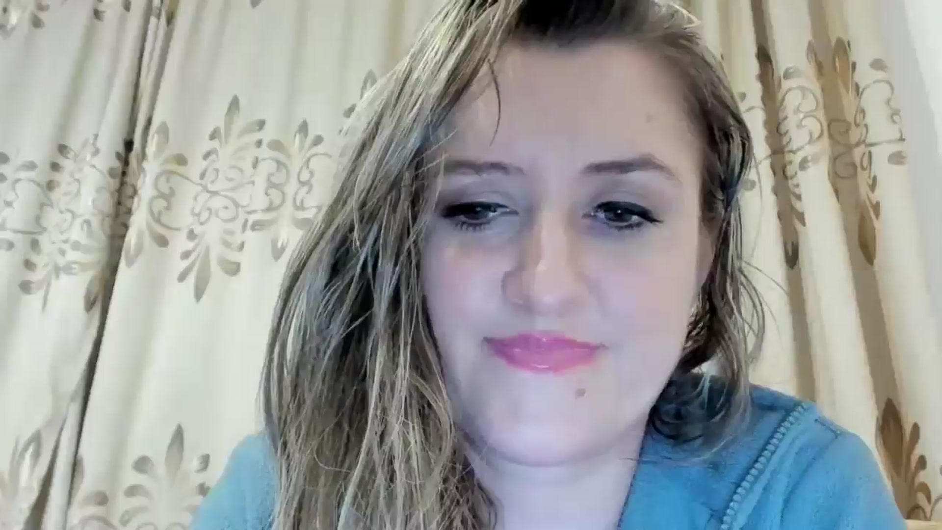 Gallery image thumbnail from BestDream's myfreecams stream on, 05/28/2024, 21:17 image 2 of 20