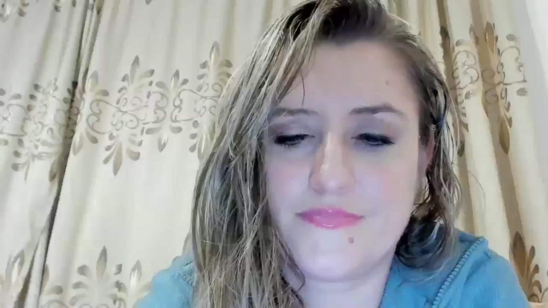 Gallery image thumbnail from BestDream's myfreecams stream on, 05/28/2024, 21:17 image 13 of 20