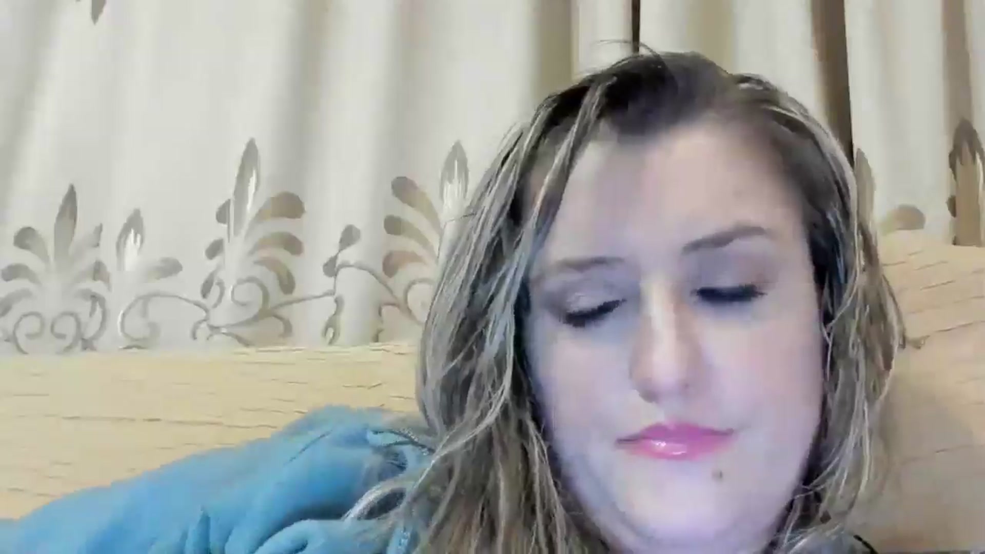 Gallery image thumbnail from BestDream's myfreecams stream on, 05/28/2024, 22:18 image 12 of 20