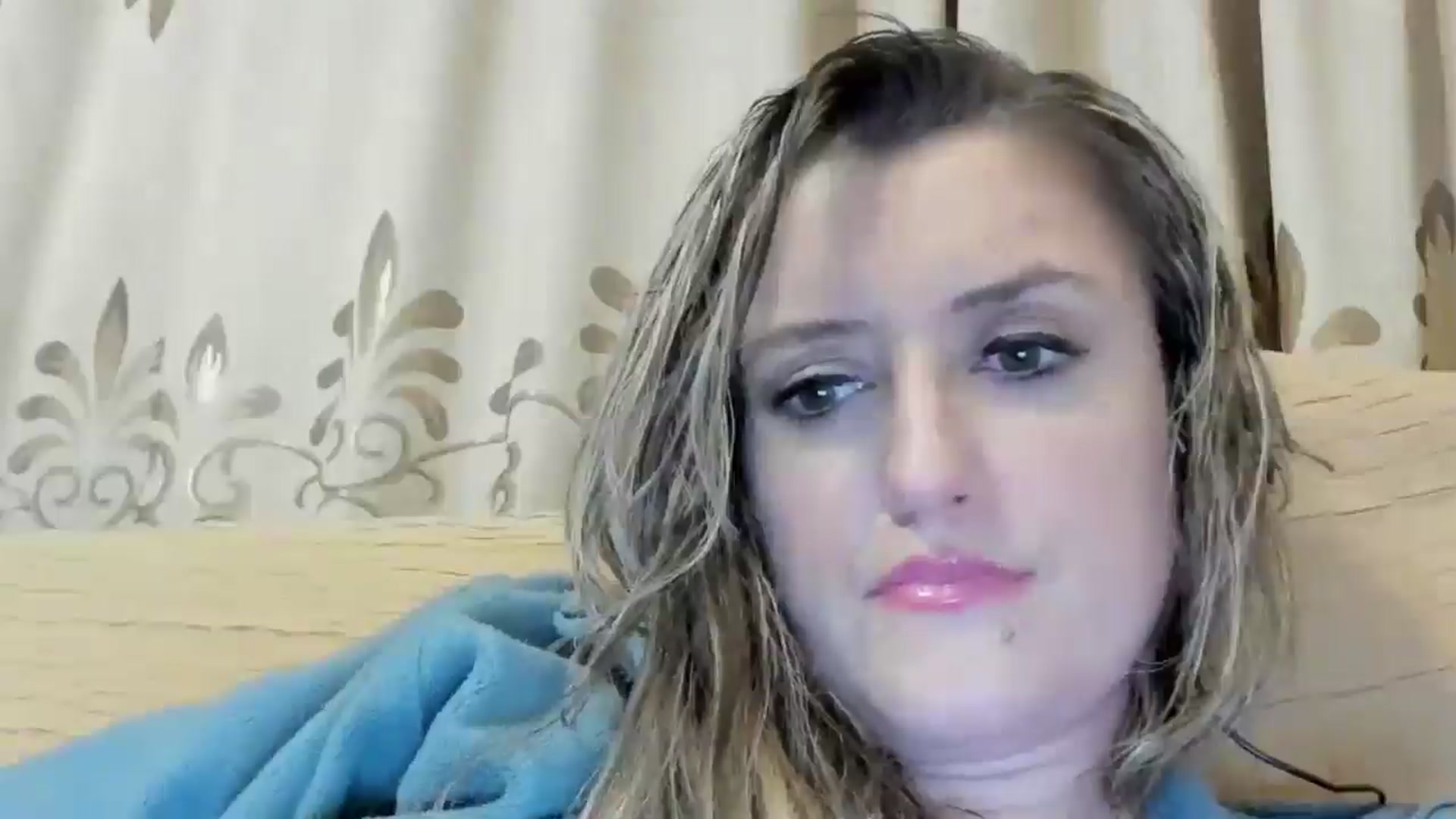Gallery image thumbnail from BestDream's myfreecams stream on, 05/28/2024, 22:18 image 14 of 20