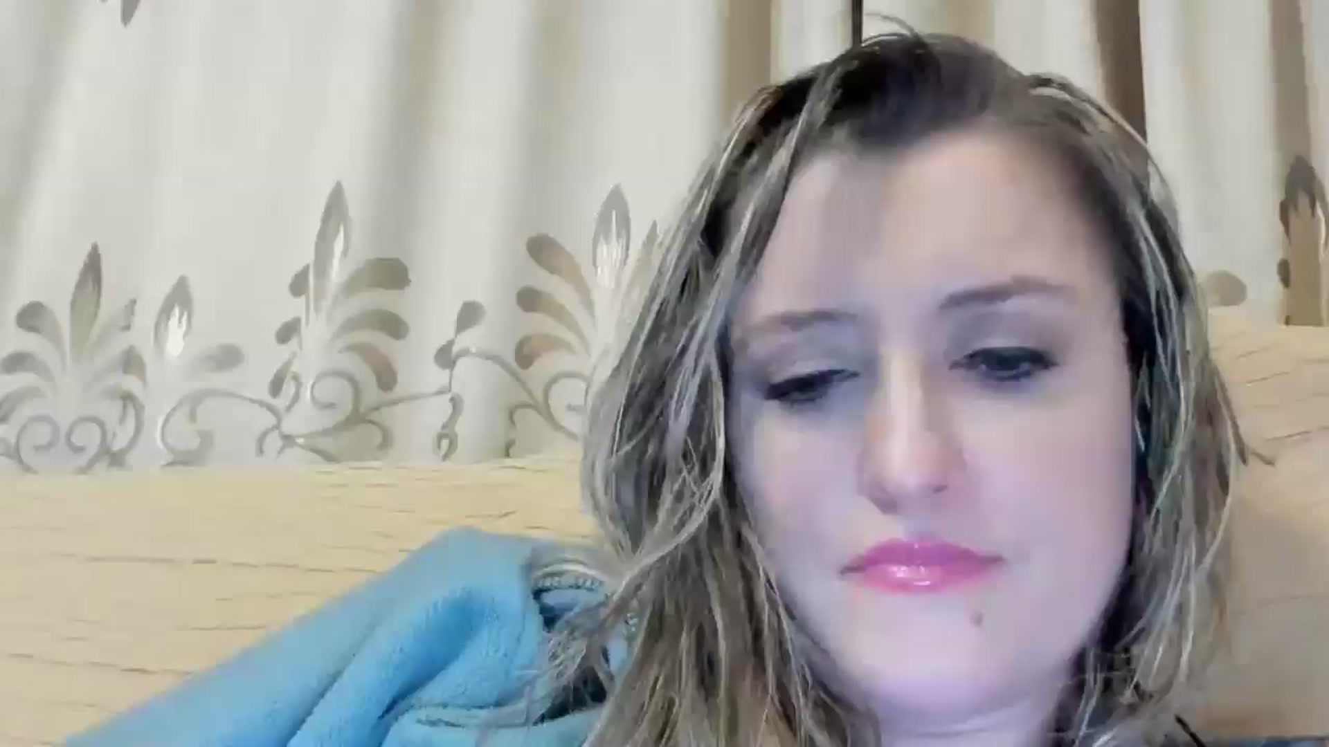 Gallery image thumbnail from BestDream's myfreecams stream on, 05/28/2024, 22:18 image 11 of 20